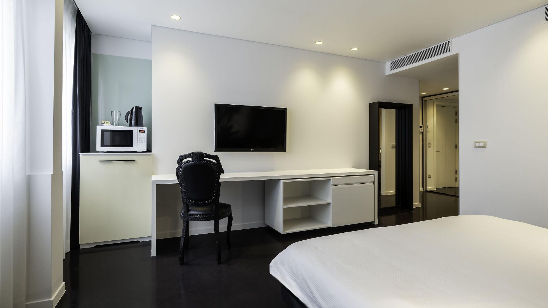 Aparthotel B-aparthotel Regent 4*