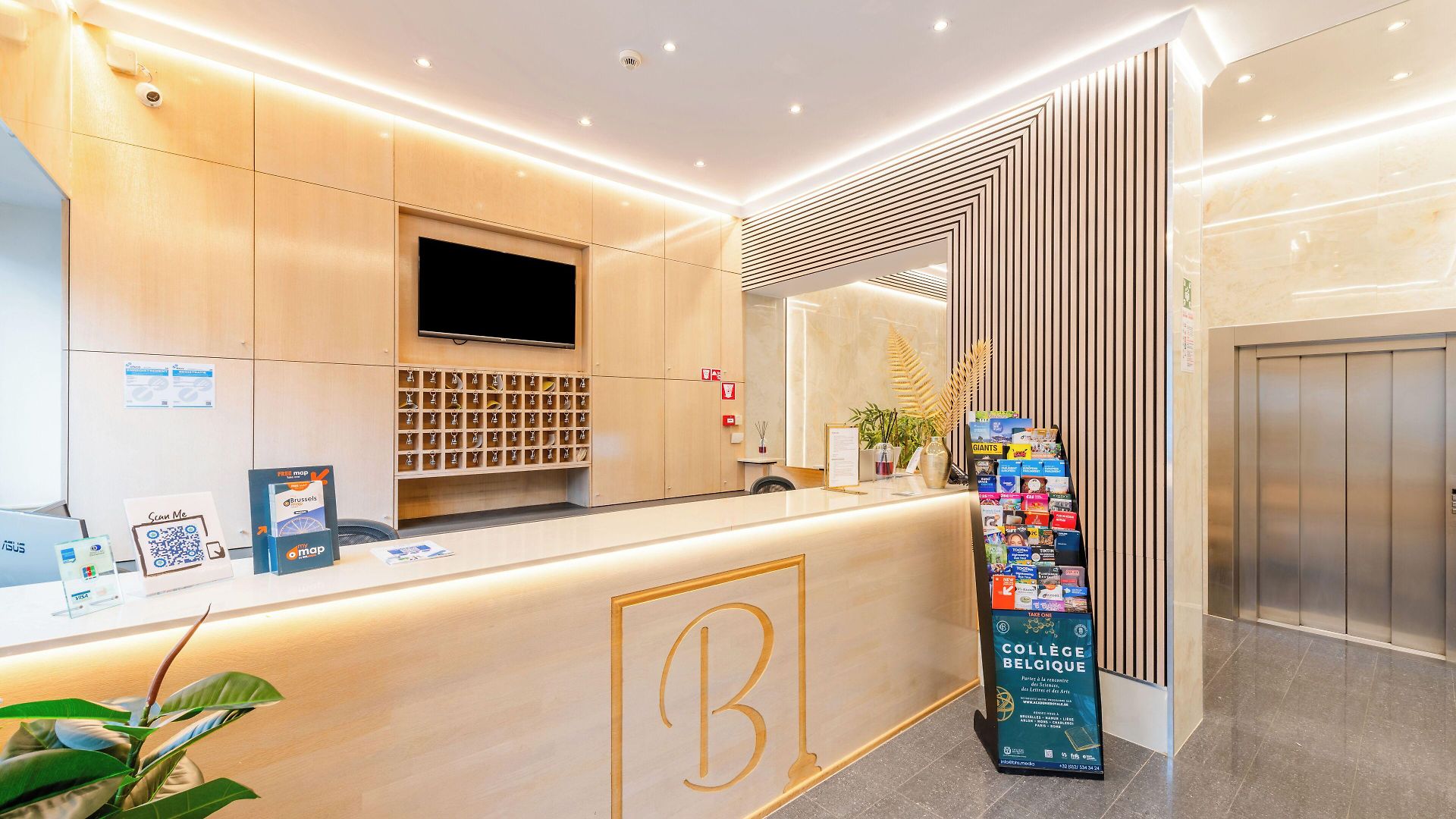 Barry Hotel 2*