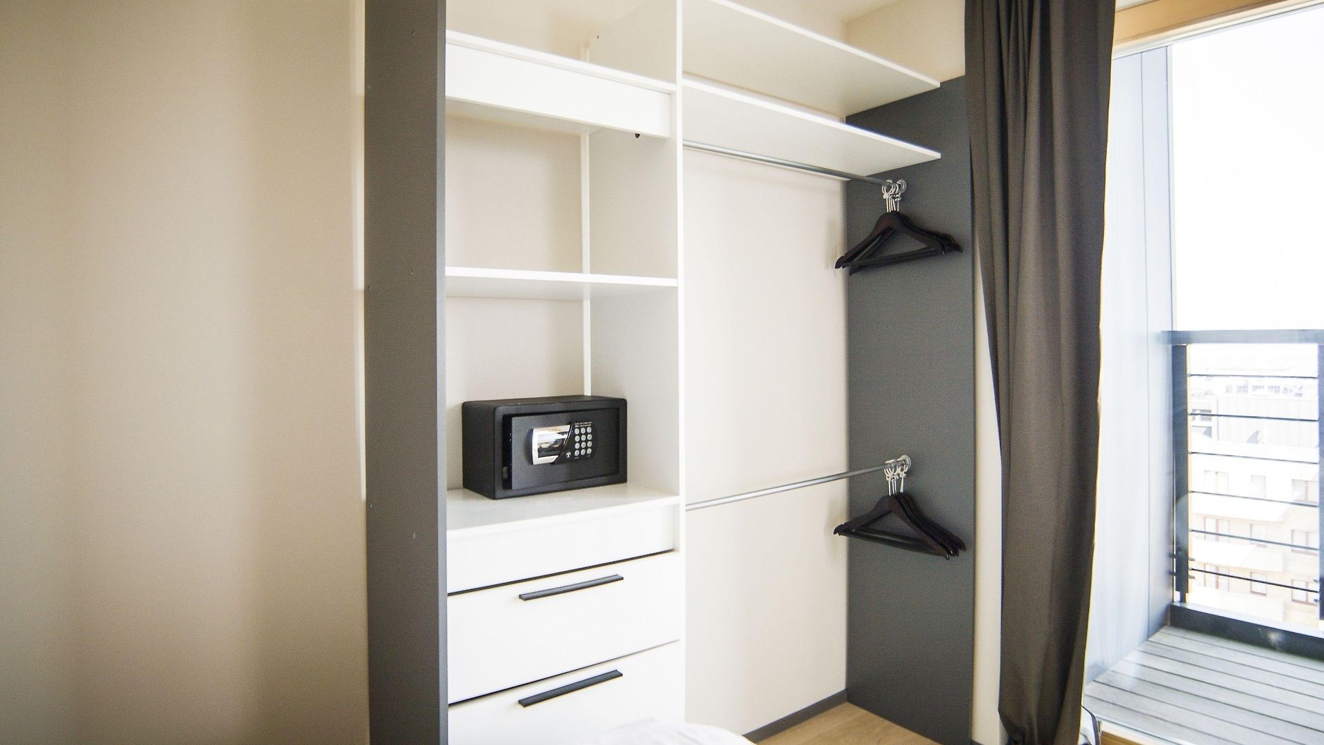 Hotel Smartflats Design - L42