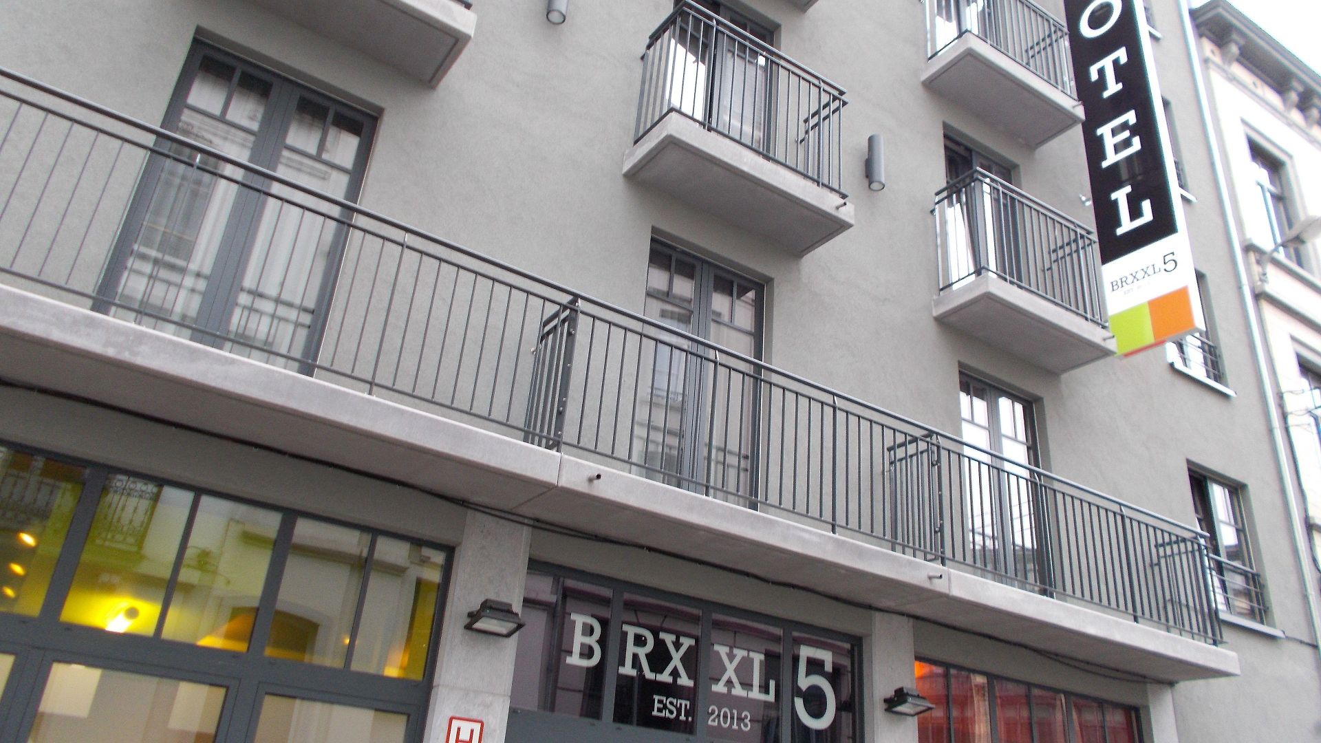 Brxxl 5 Centre Hostel *