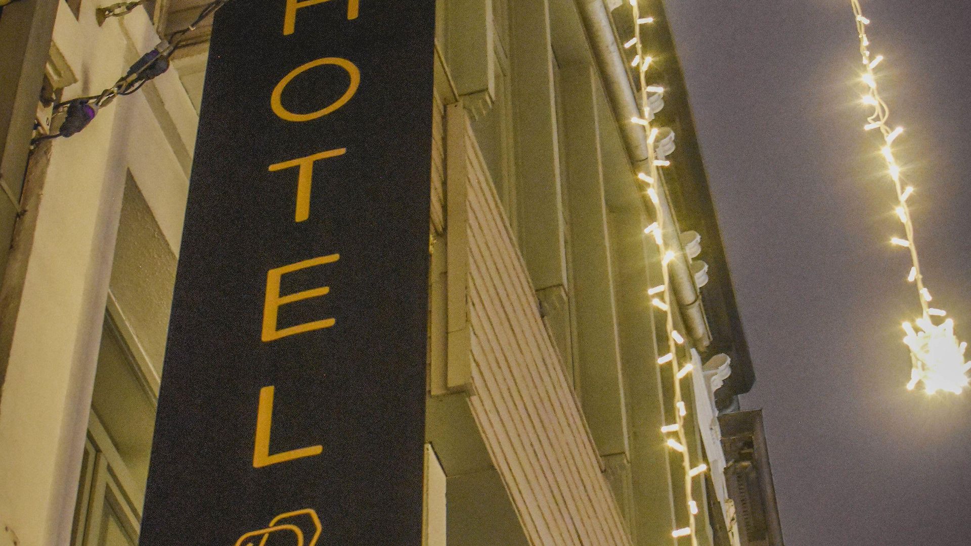 Dansaert Hotel 3*
