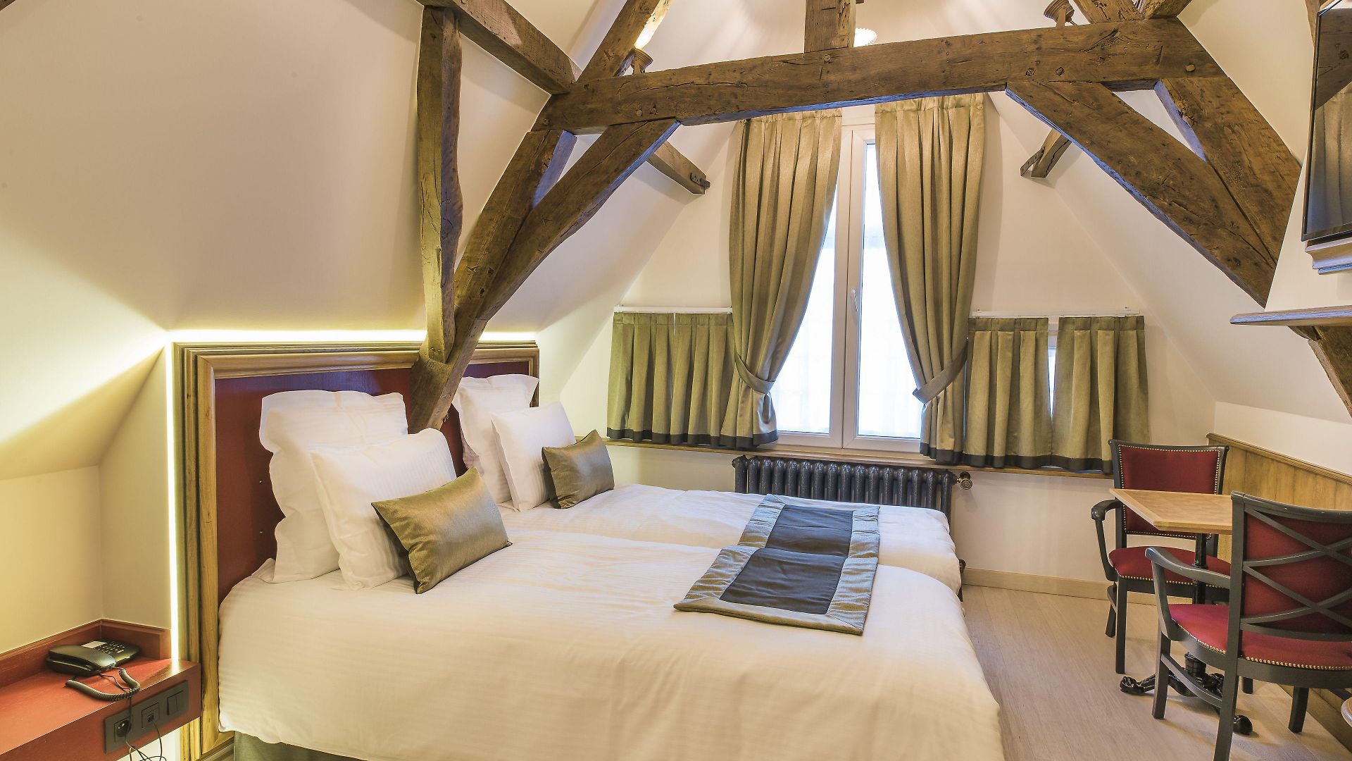 Agora Grand Place 3*