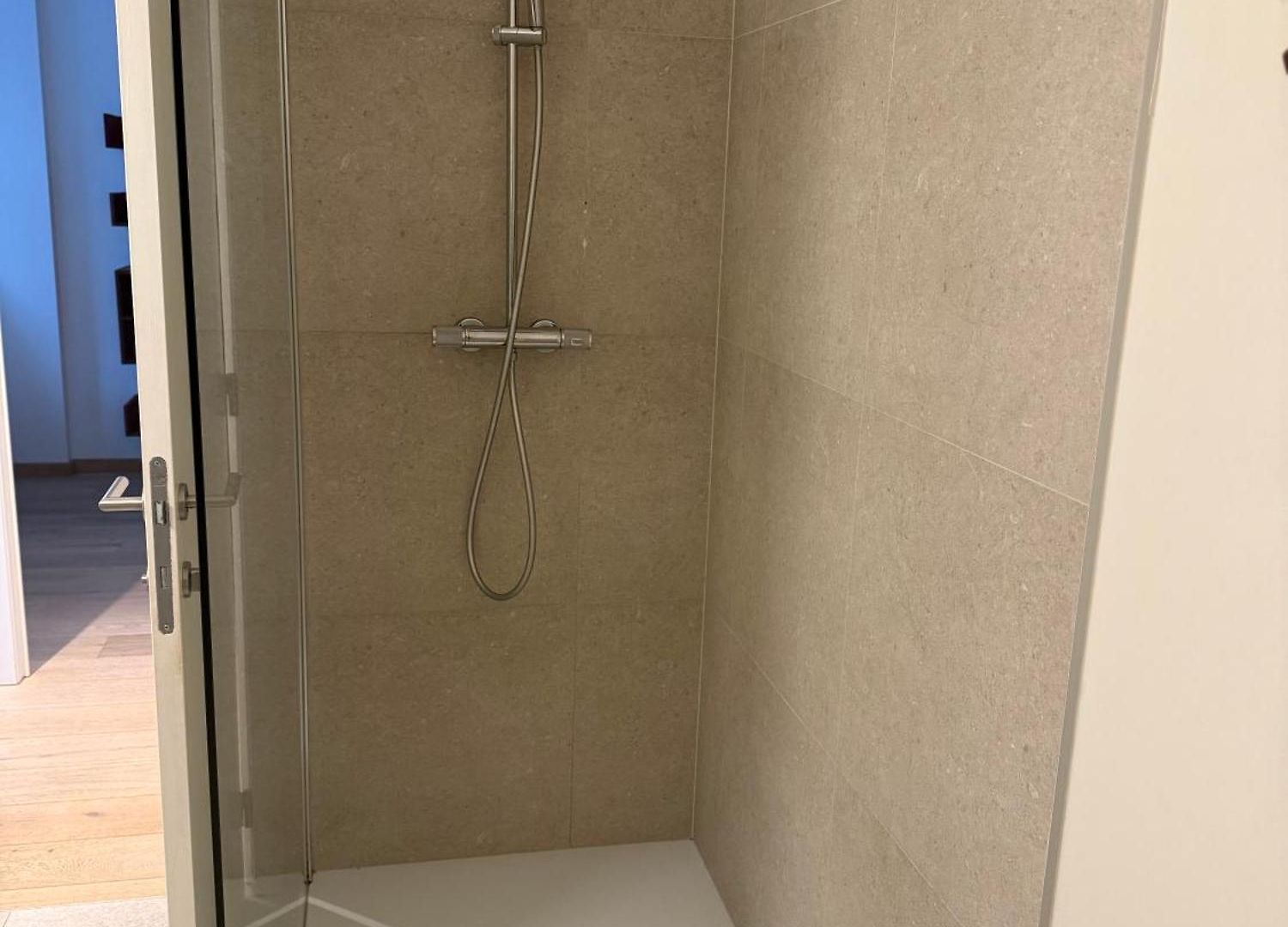 Apartment The Experience - 2 Bedroom Bright, Spacious & *