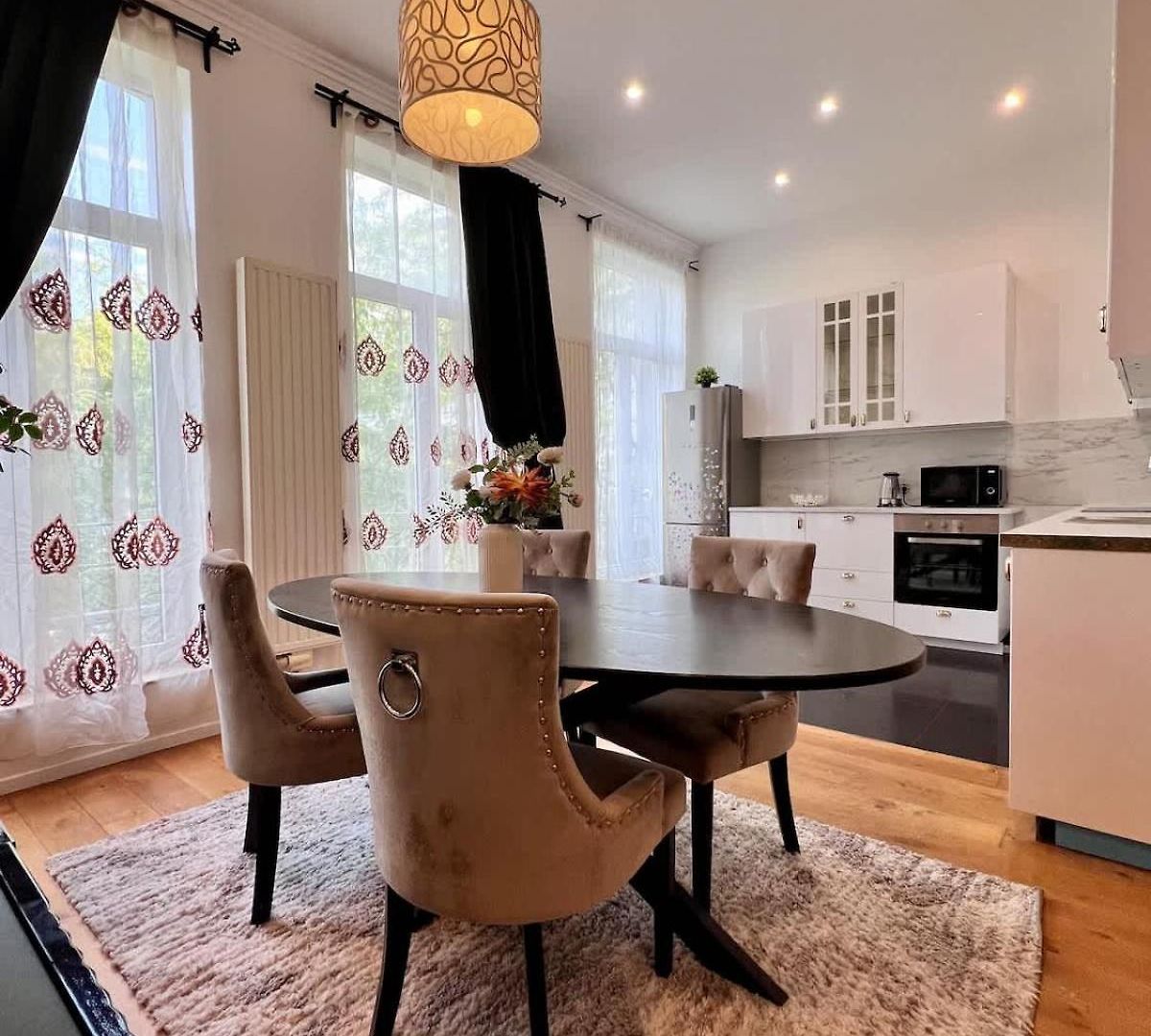 Spacious Family For 9 Near Midi Station Appartement