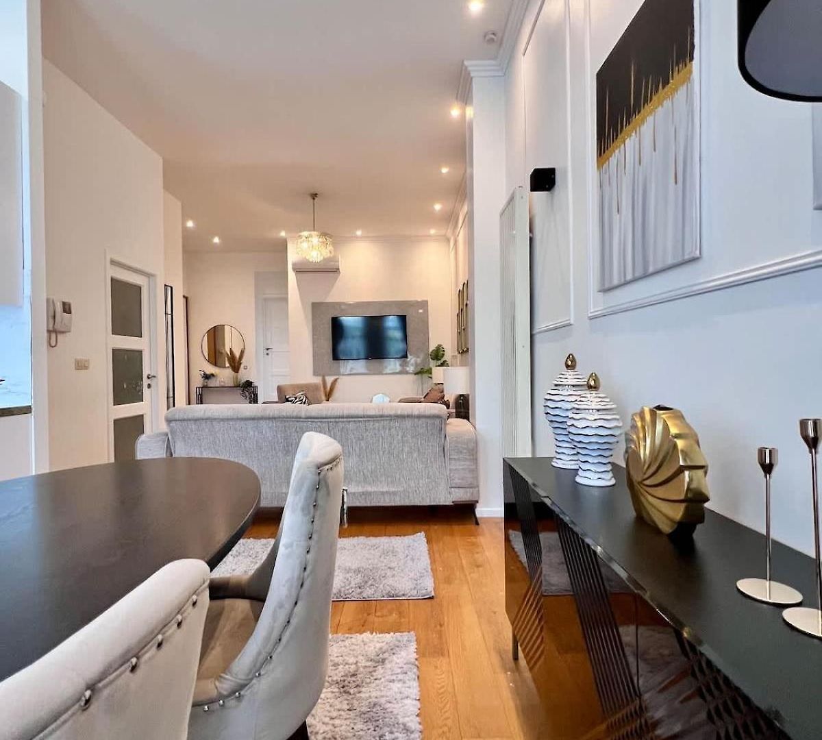 Spacious Family For 9 Near Midi Station *