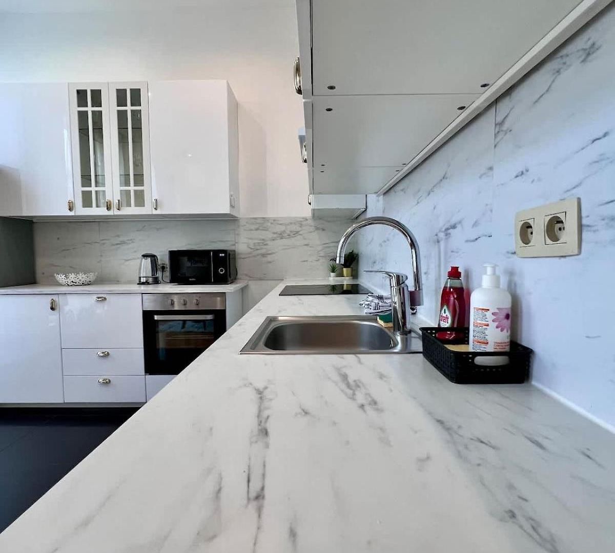 Appartement Spacious Family For 9 Near Midi Station *