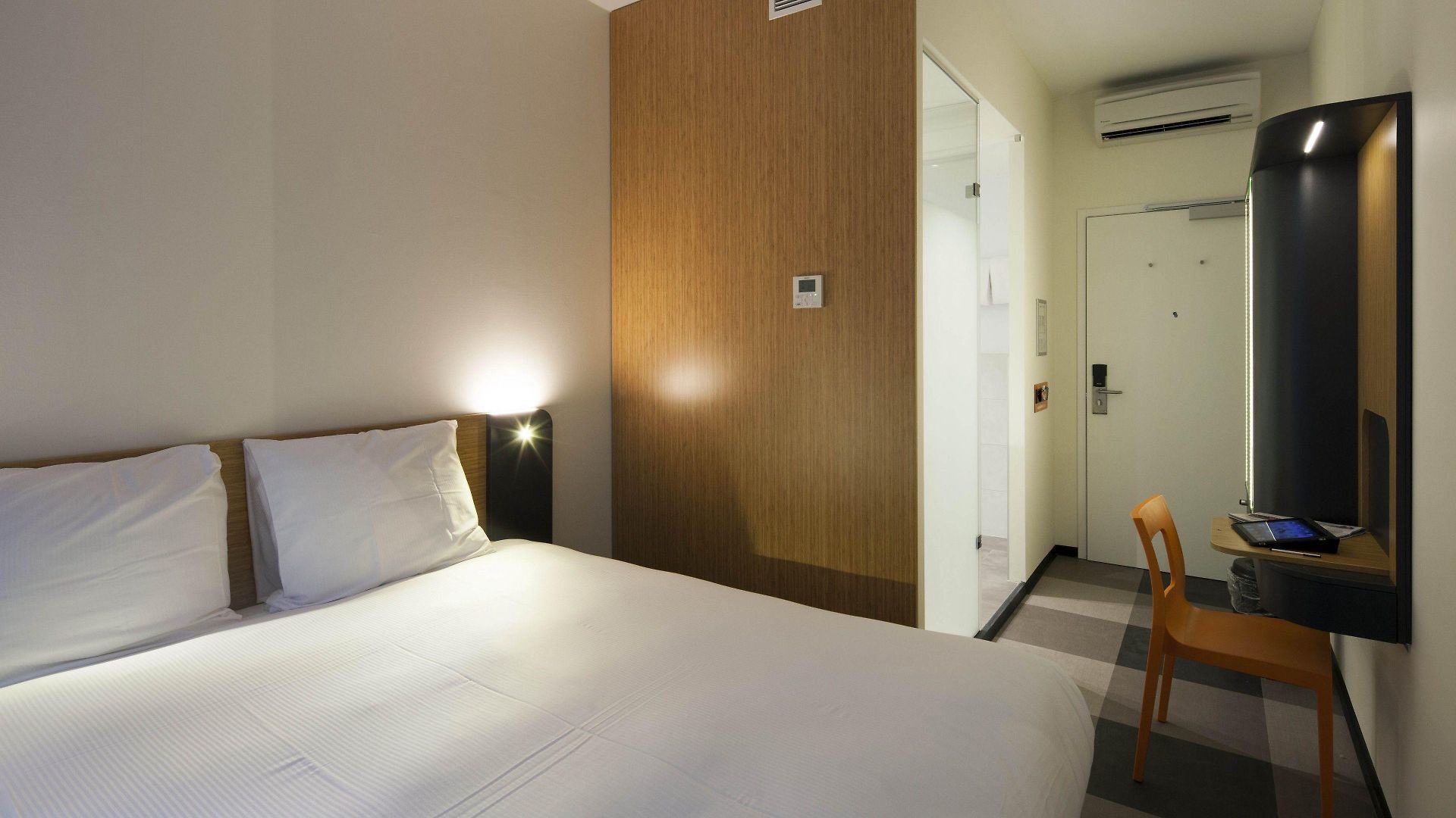 Easyhotel City Centre Brussels
