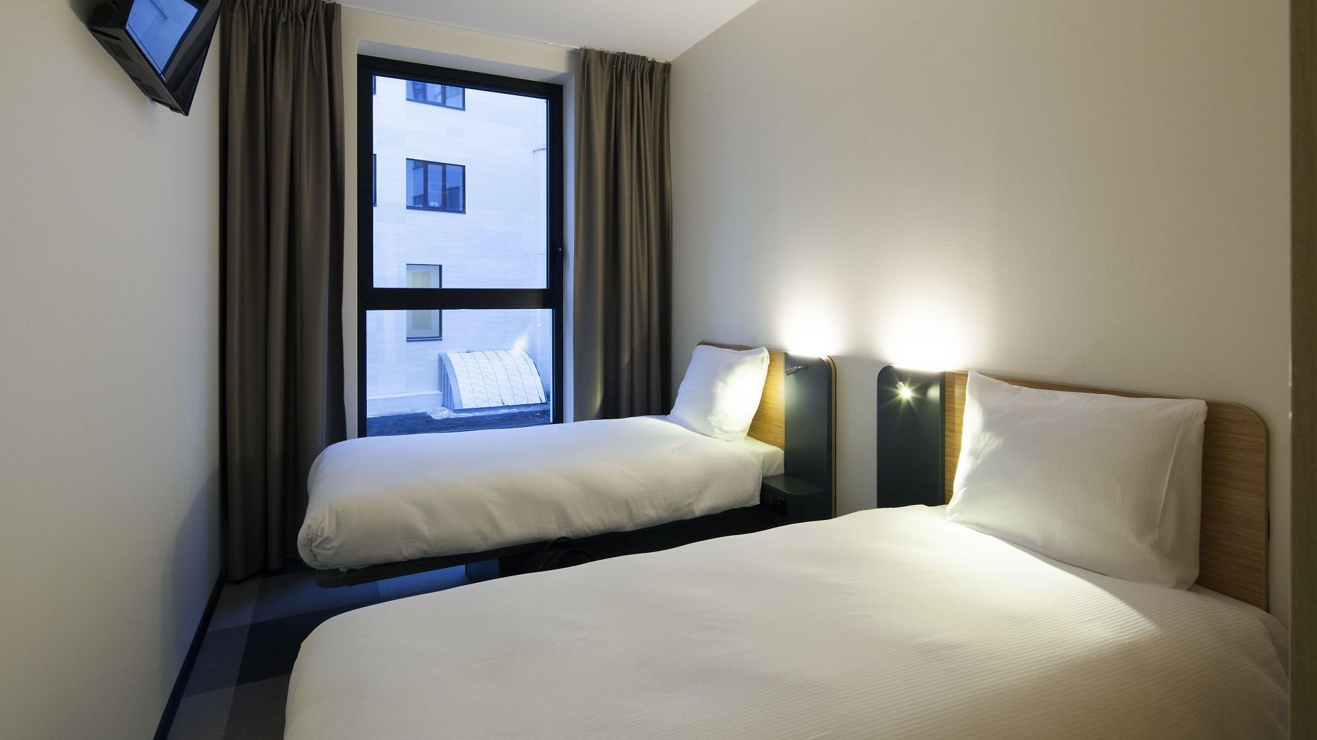 Easyhotel City Centre 3* Brussels