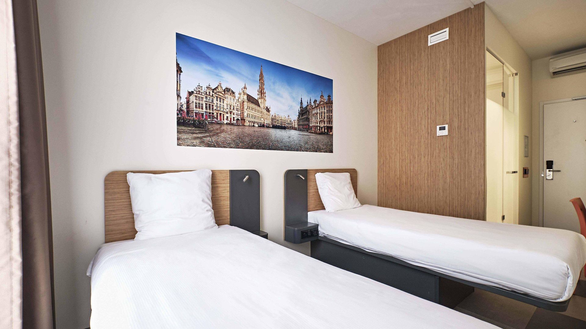 Hotel Easyhotel City Centre 3*