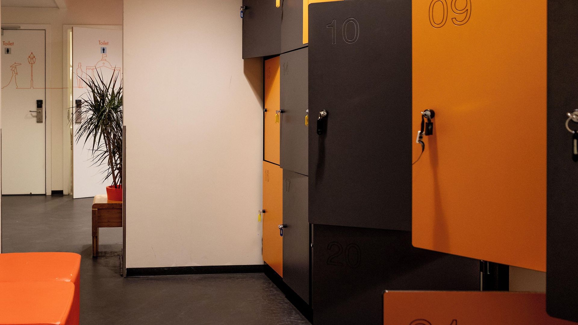 Easyhotel City Centre 3*