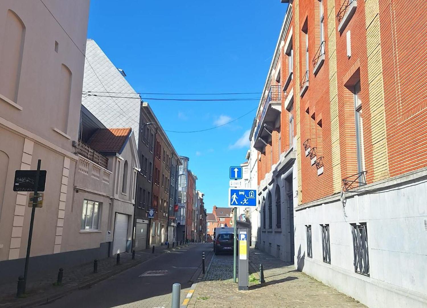 Louise Luxe In * Brussel