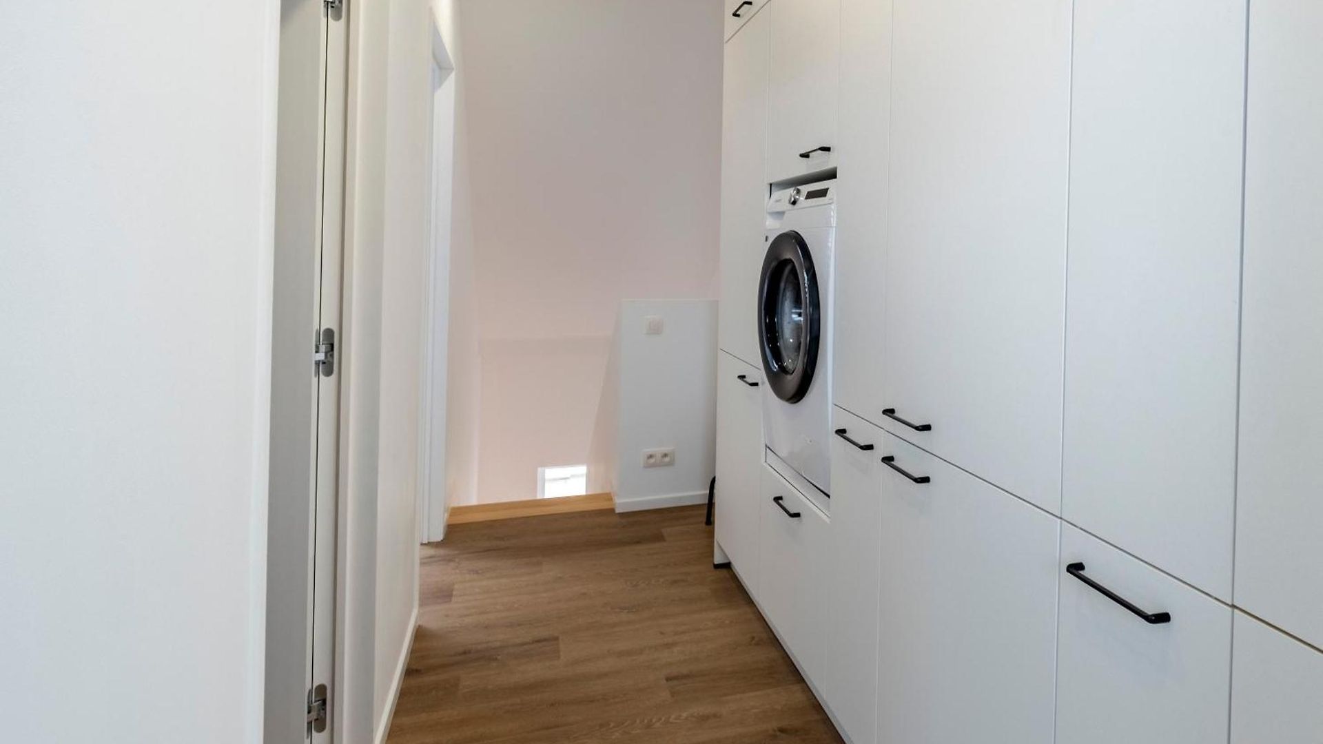 Louise Design Apartment