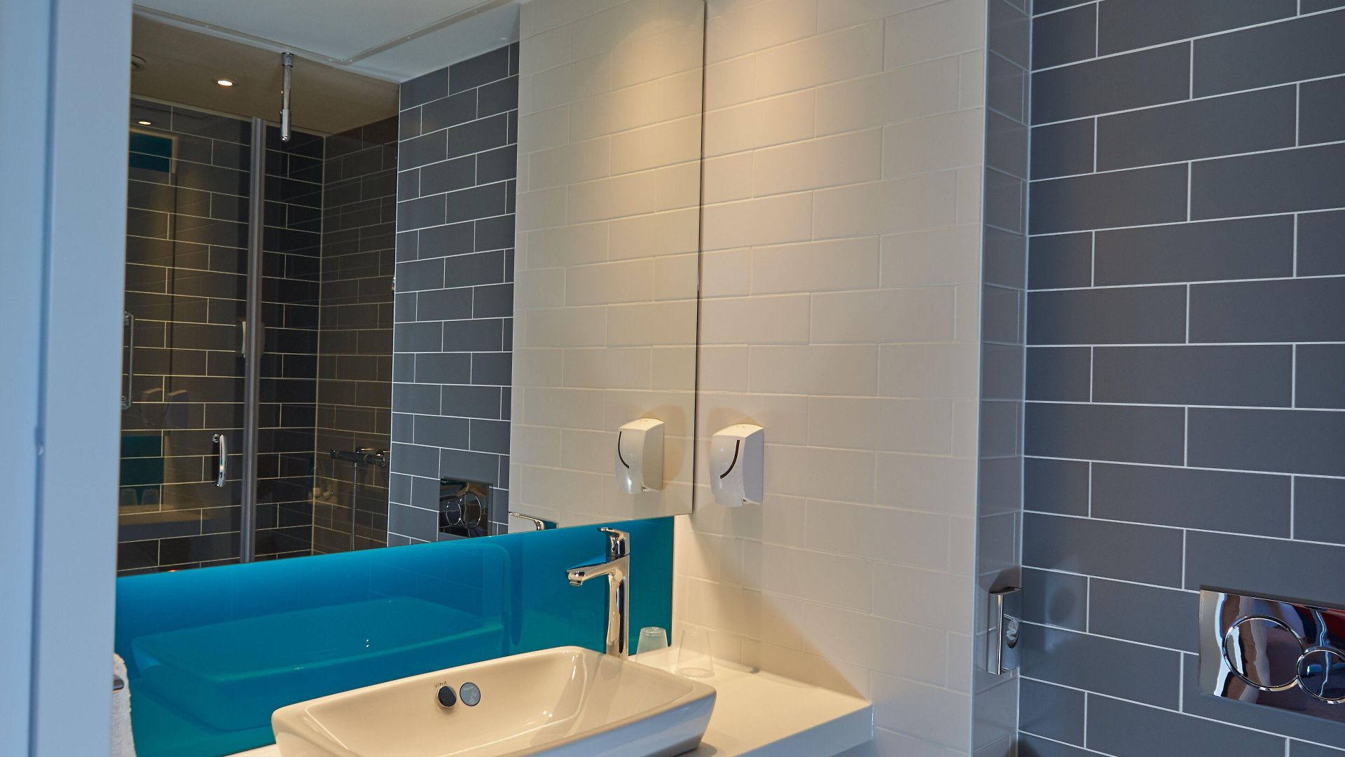 Hotel Express Brussels-grand-place By Ihg