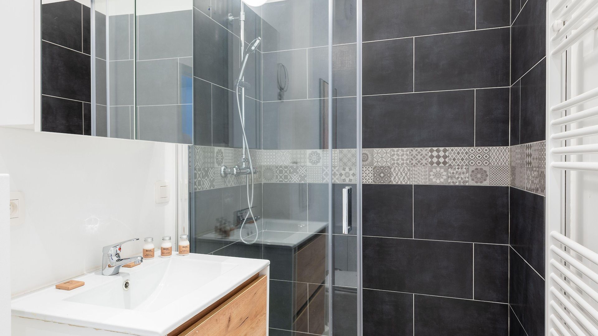 Europea Newton Boutique Residences