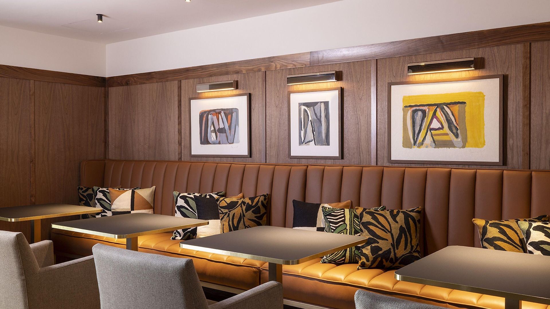 L-avenue Hotel Brussels