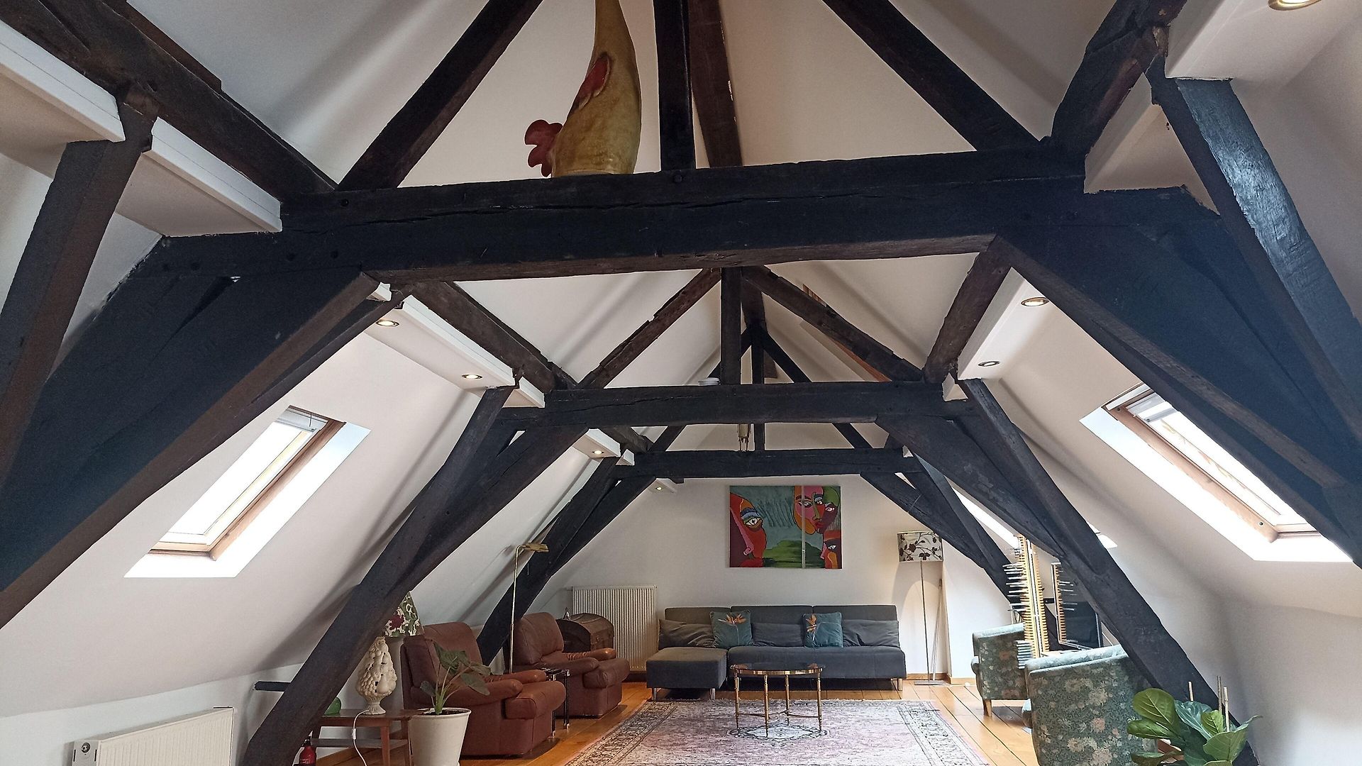 Charming Duplex In Historic Brussels *