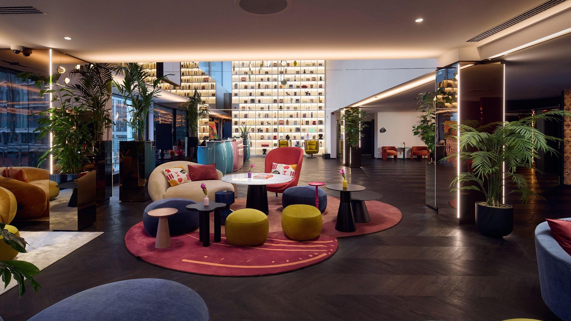 Cardo Brussels, Autograph Collection 4*