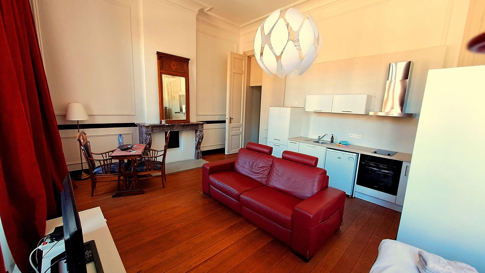 Maison Jamaer Bed & Breakfast 4*