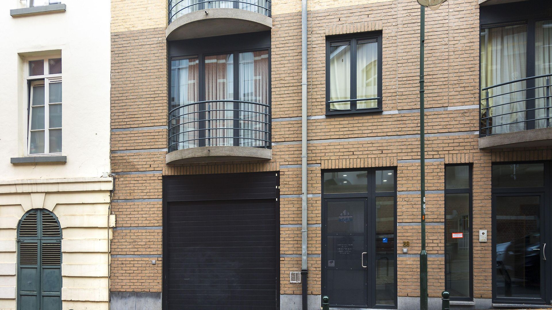 Apartment Center Design