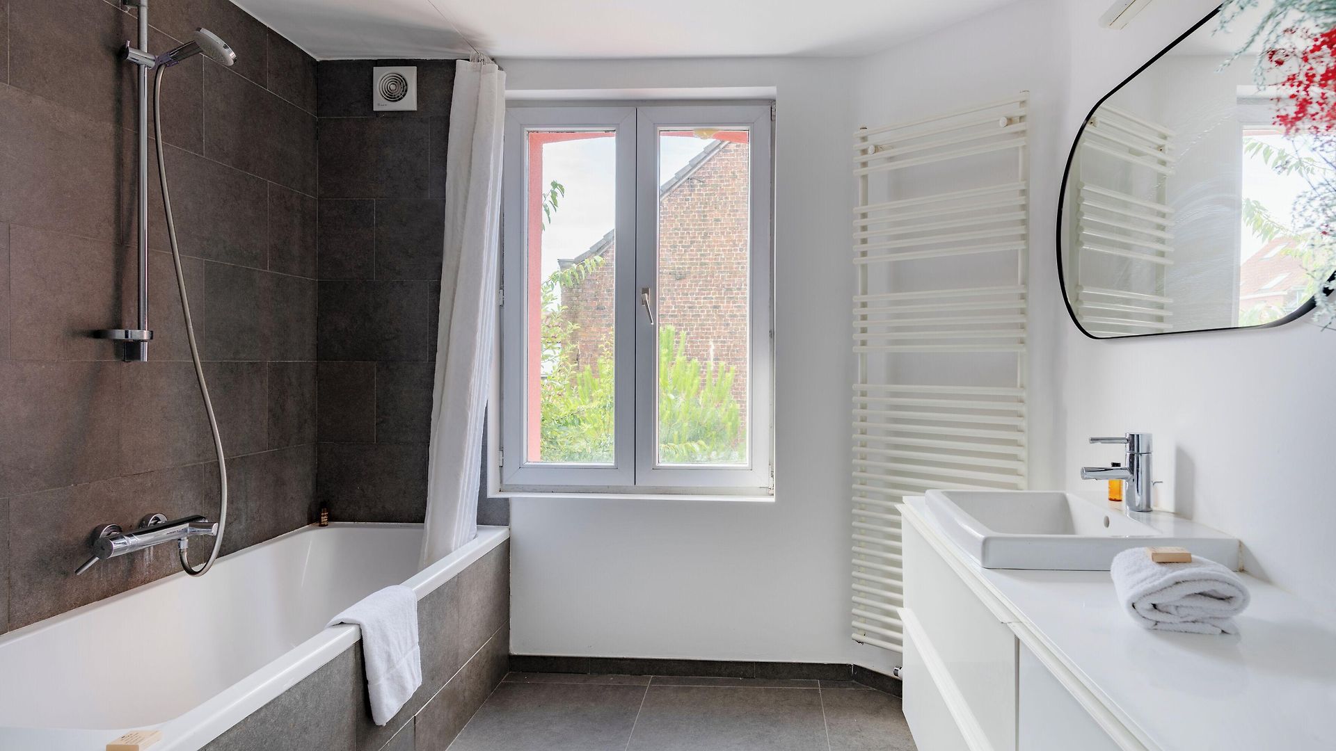 Flagey Elegant Apartment Brussels