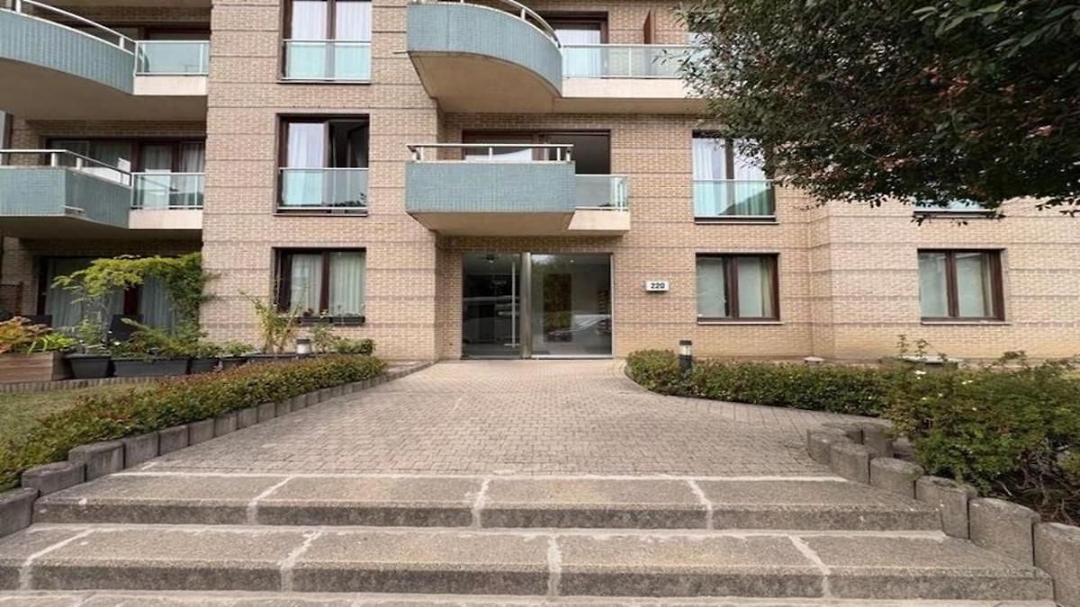Modern With Terrace Woluwe-saint-lambert *