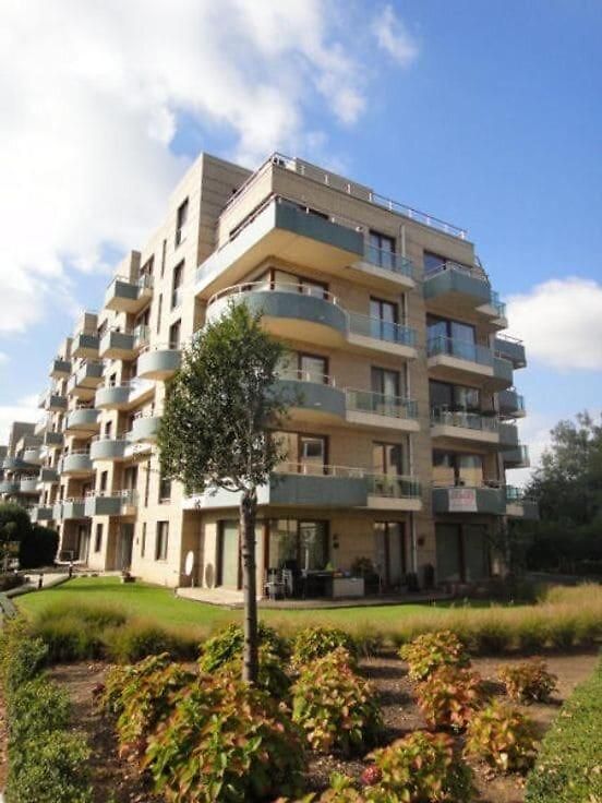 Modern With Terrace Woluwe-saint-lambert *