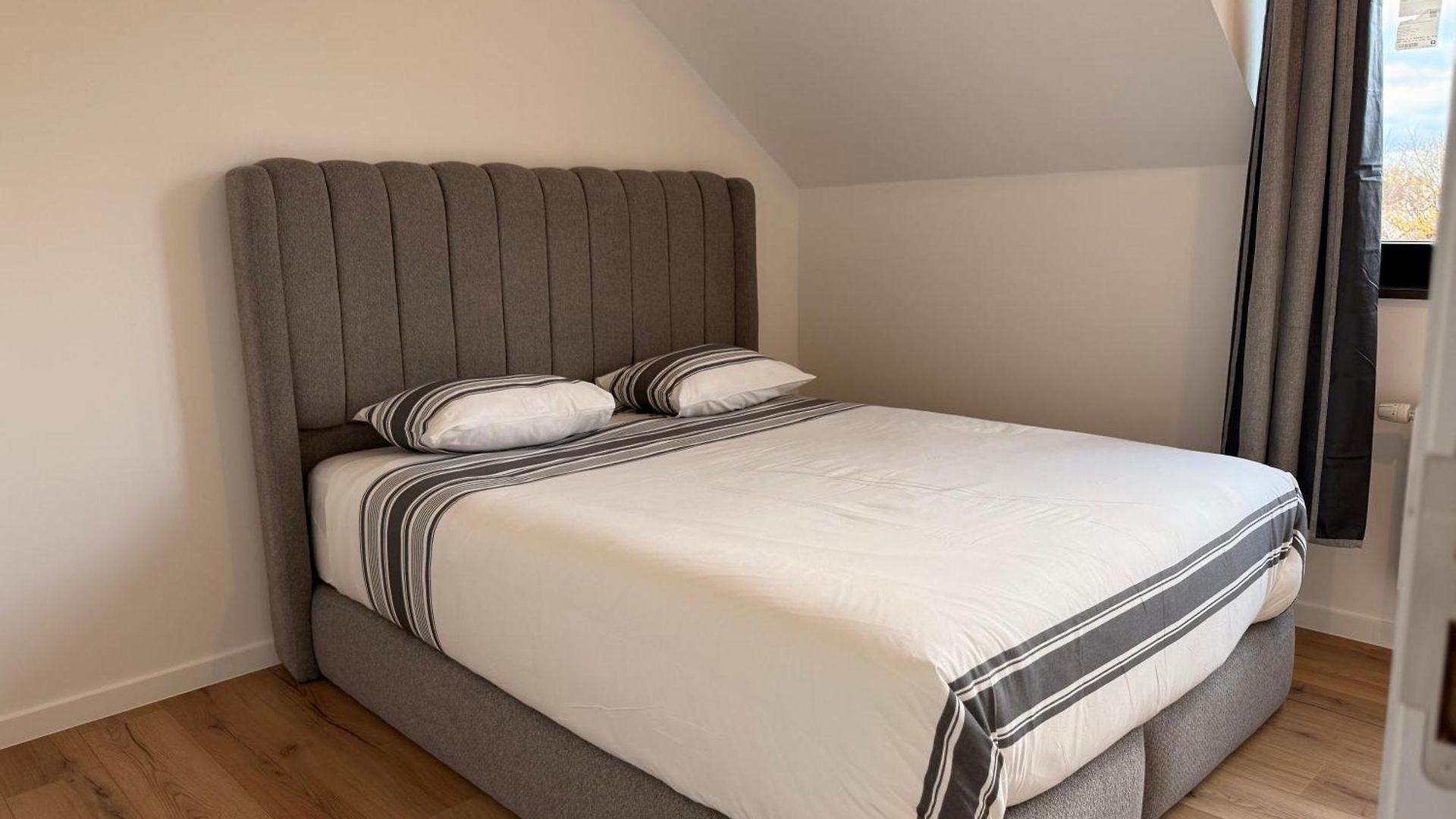 Skyline Duplex Parking Fibre Modernite Apartment Brussels