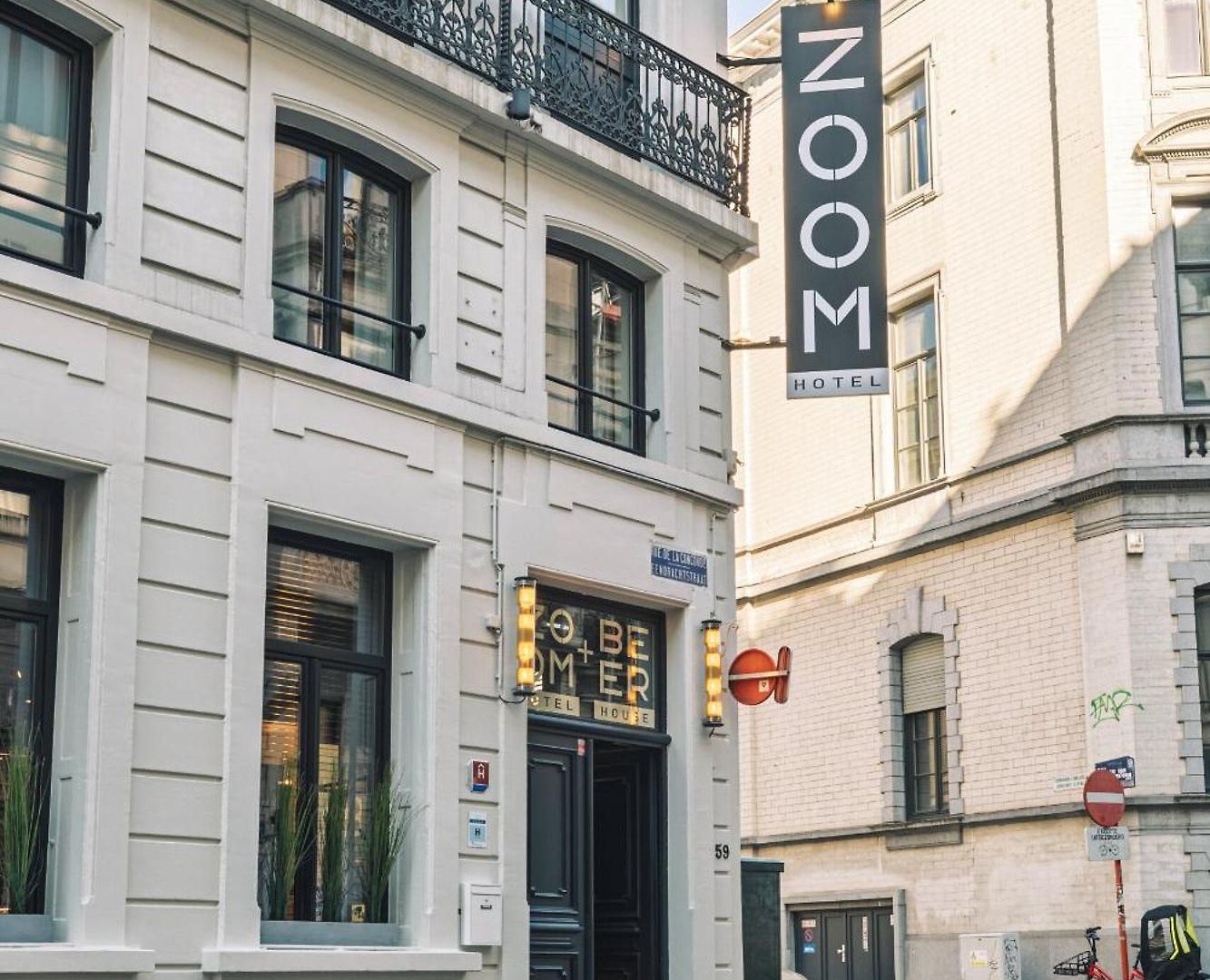 Hotel Zoom