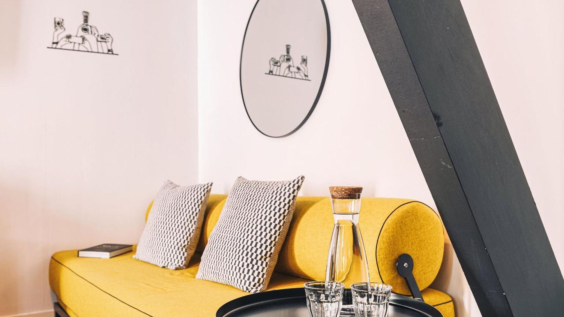 Zoom Hotel 4*