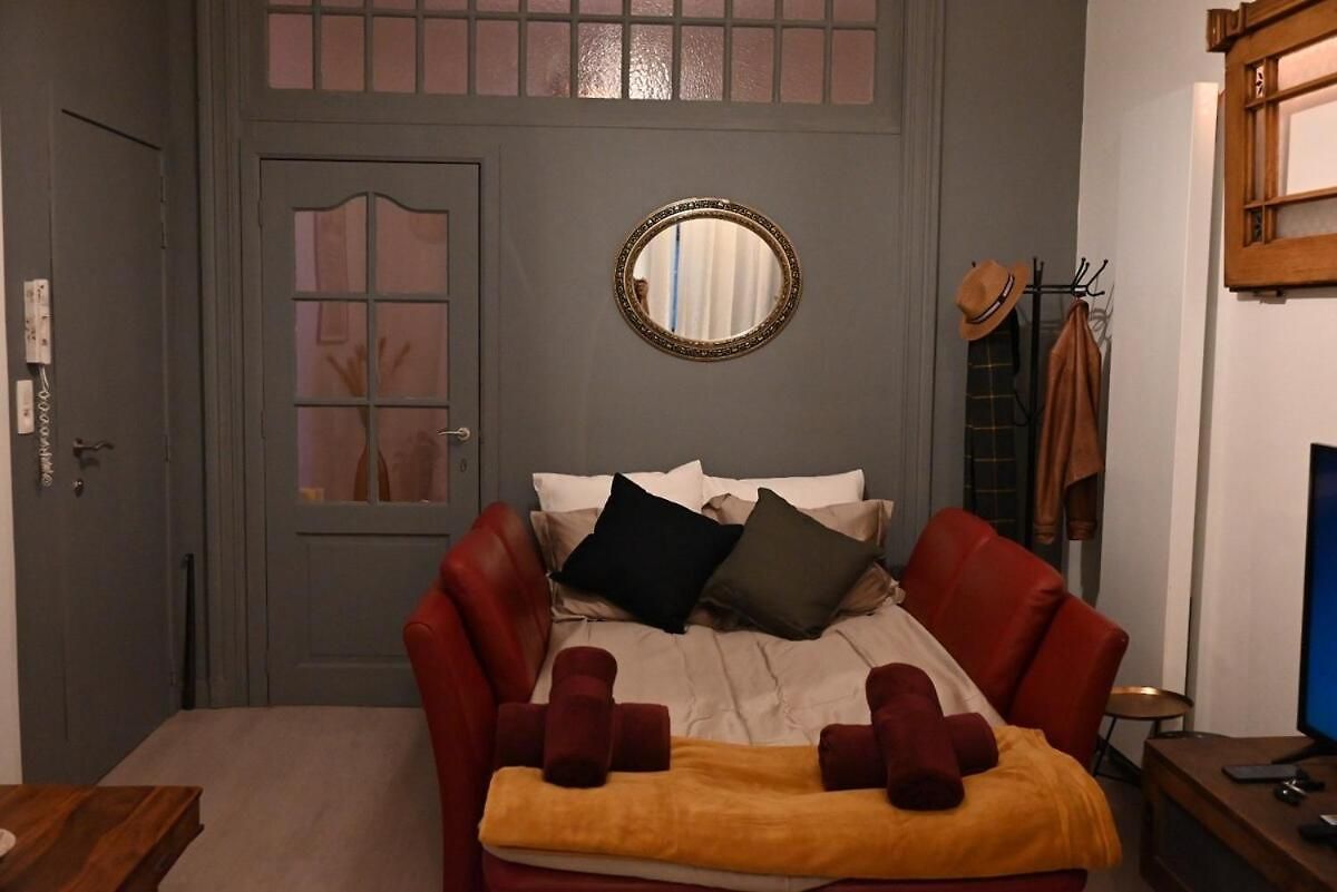 P60 Character & Comfort In 1000 Apartment *