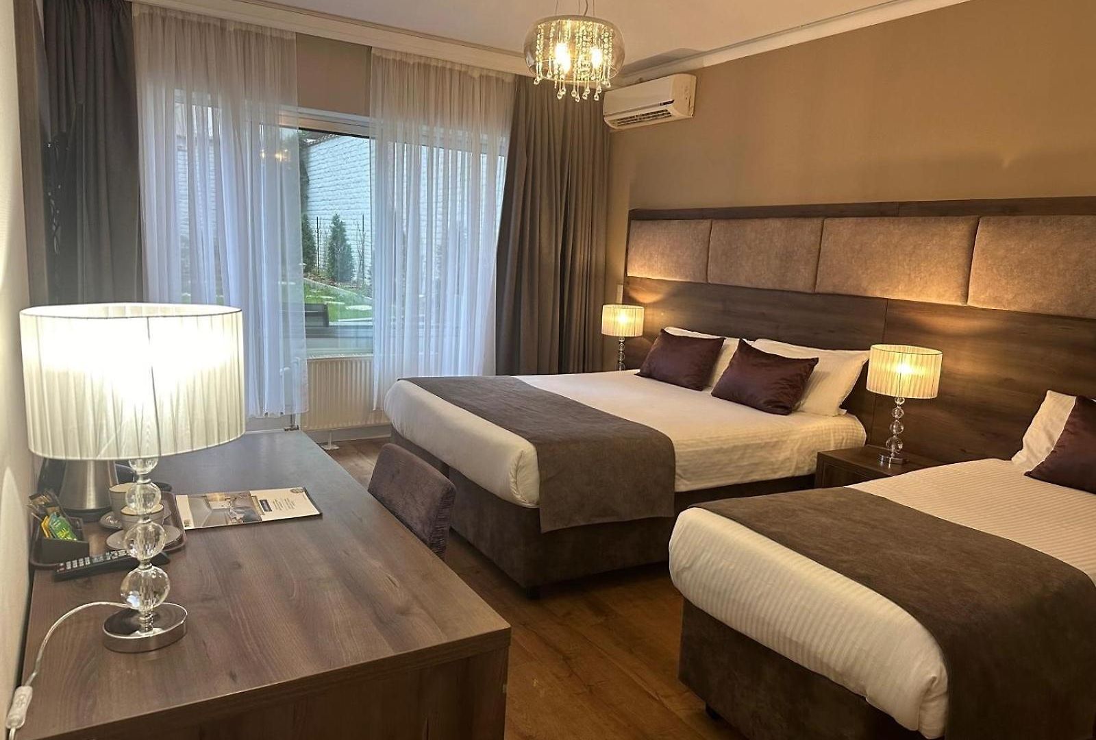 Hotel Agenda Louise 3*