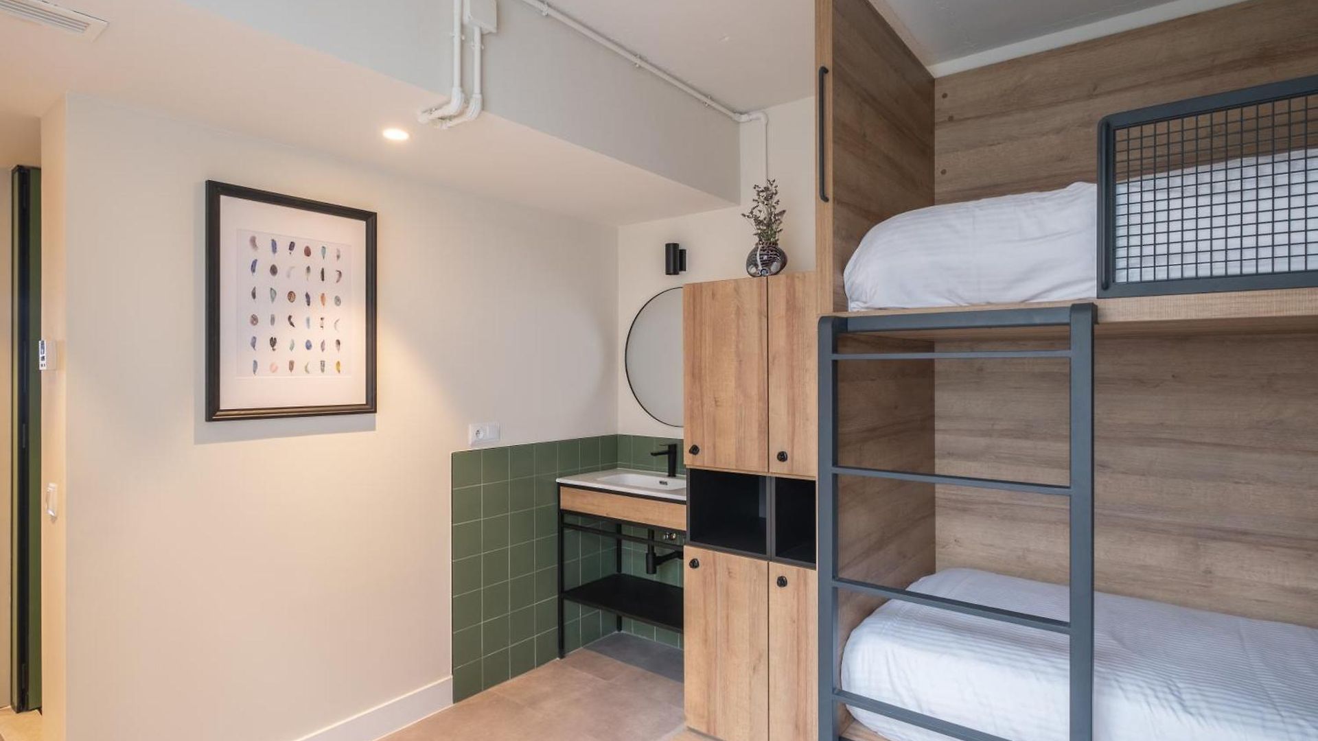 Latroupe Grand Place Hotel *