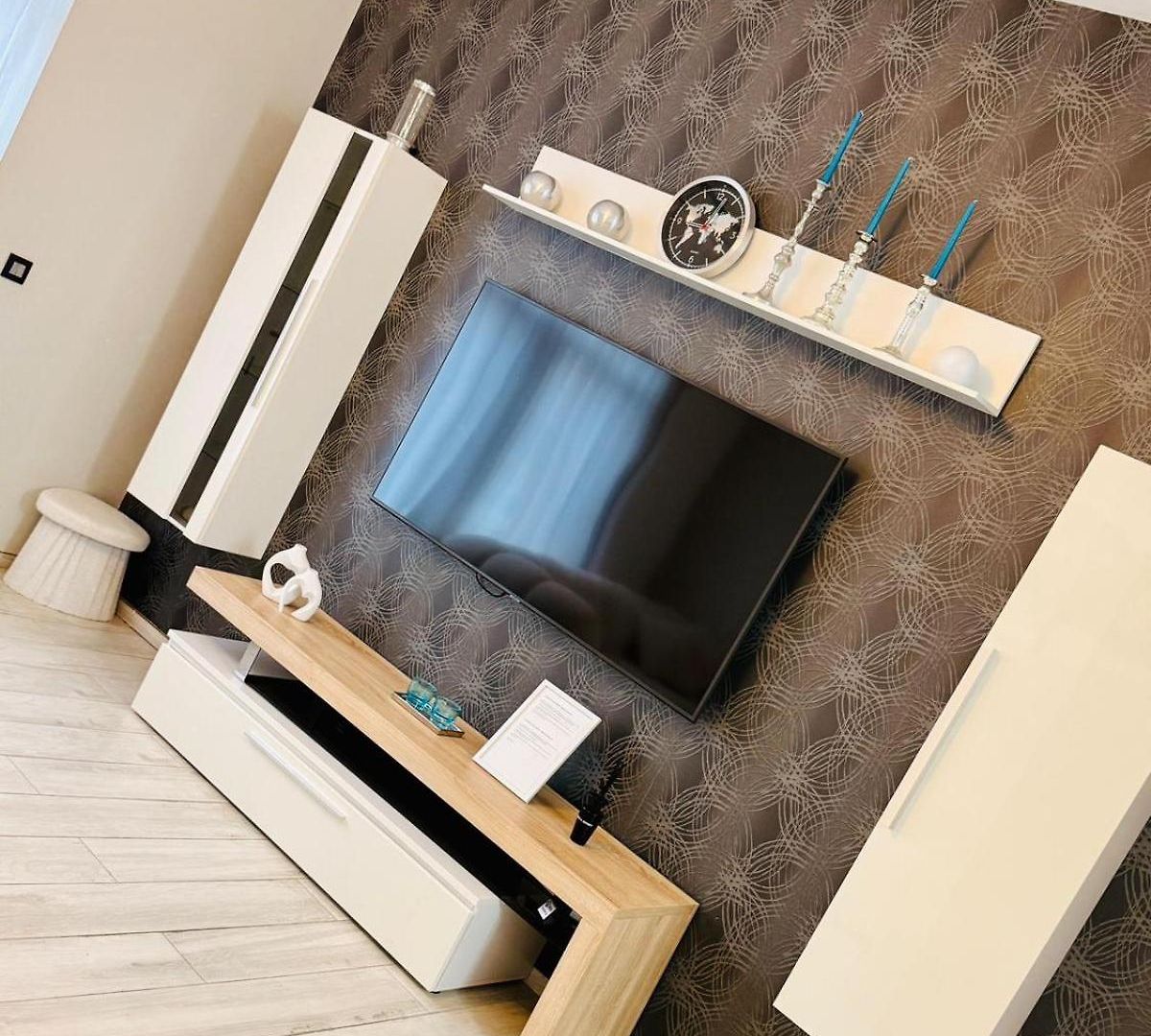 L'imperial Wifi & Confort Holiday home *