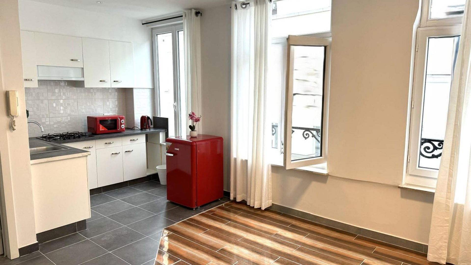 Sweet Dream House * Brussels
