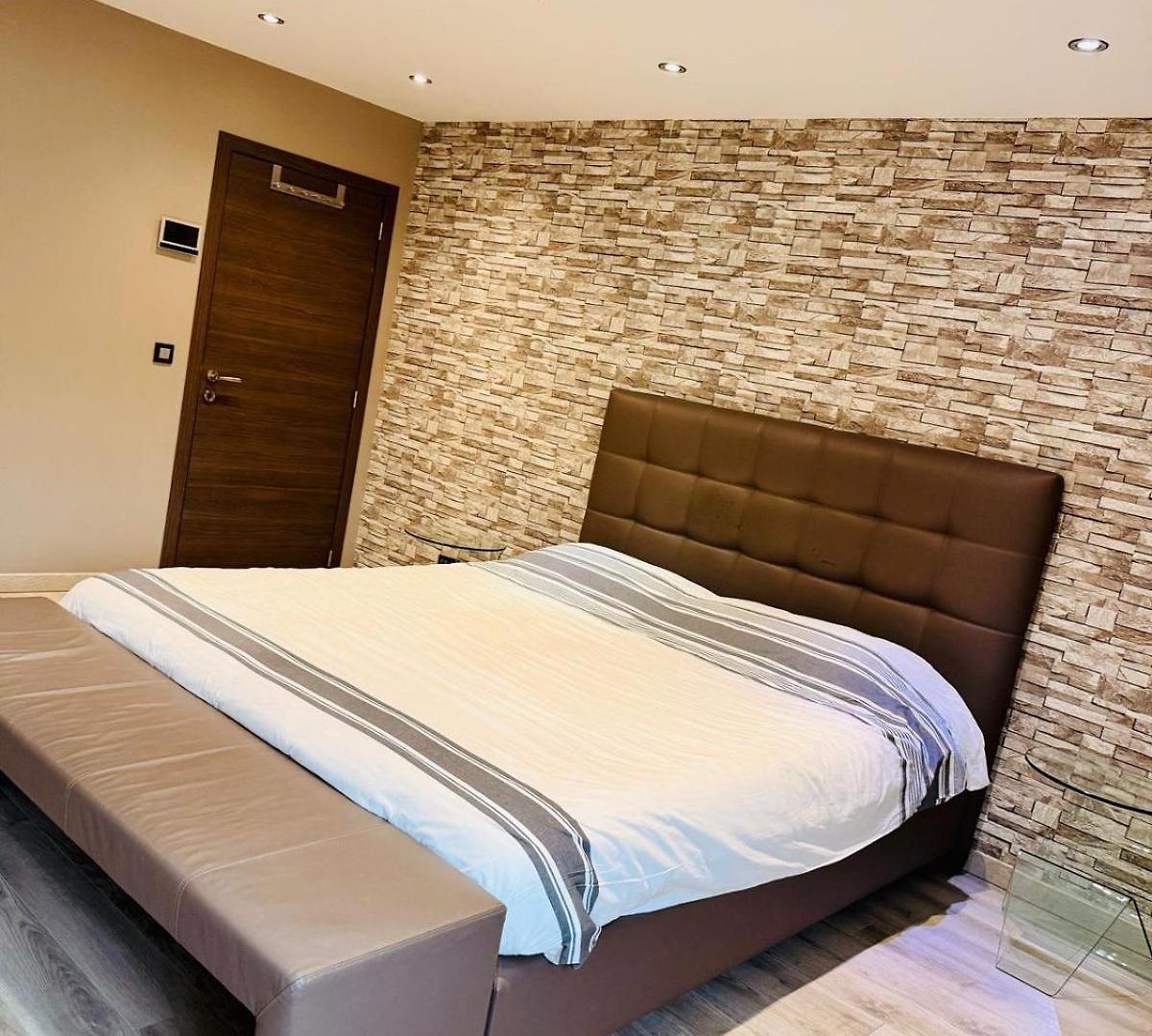 L'imperial Wifi & Confort Brussels