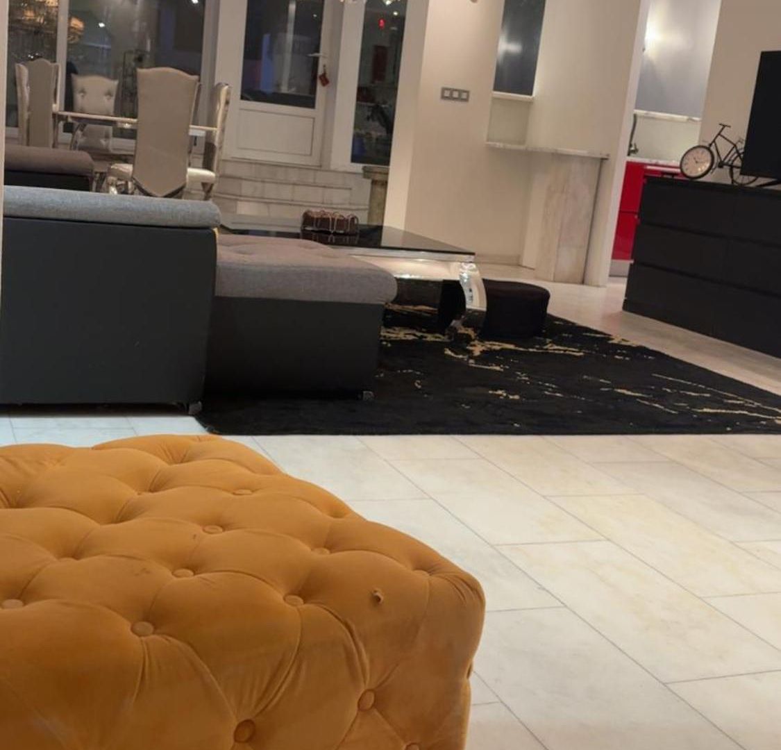 Majorelle Apartment
