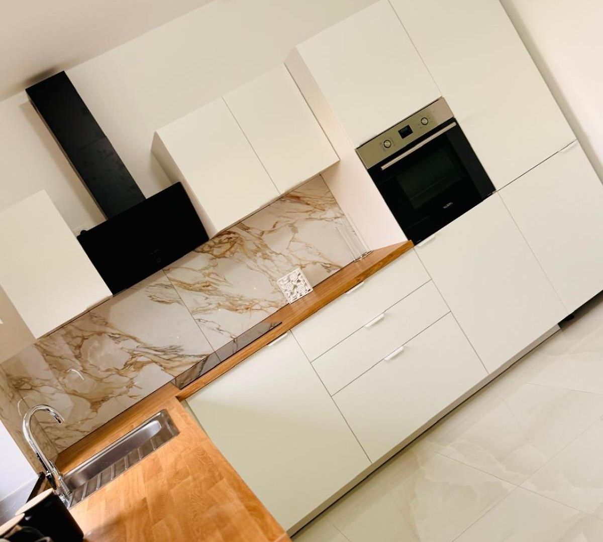 Skyline Duplex Parking Fibre Modernite Apartment