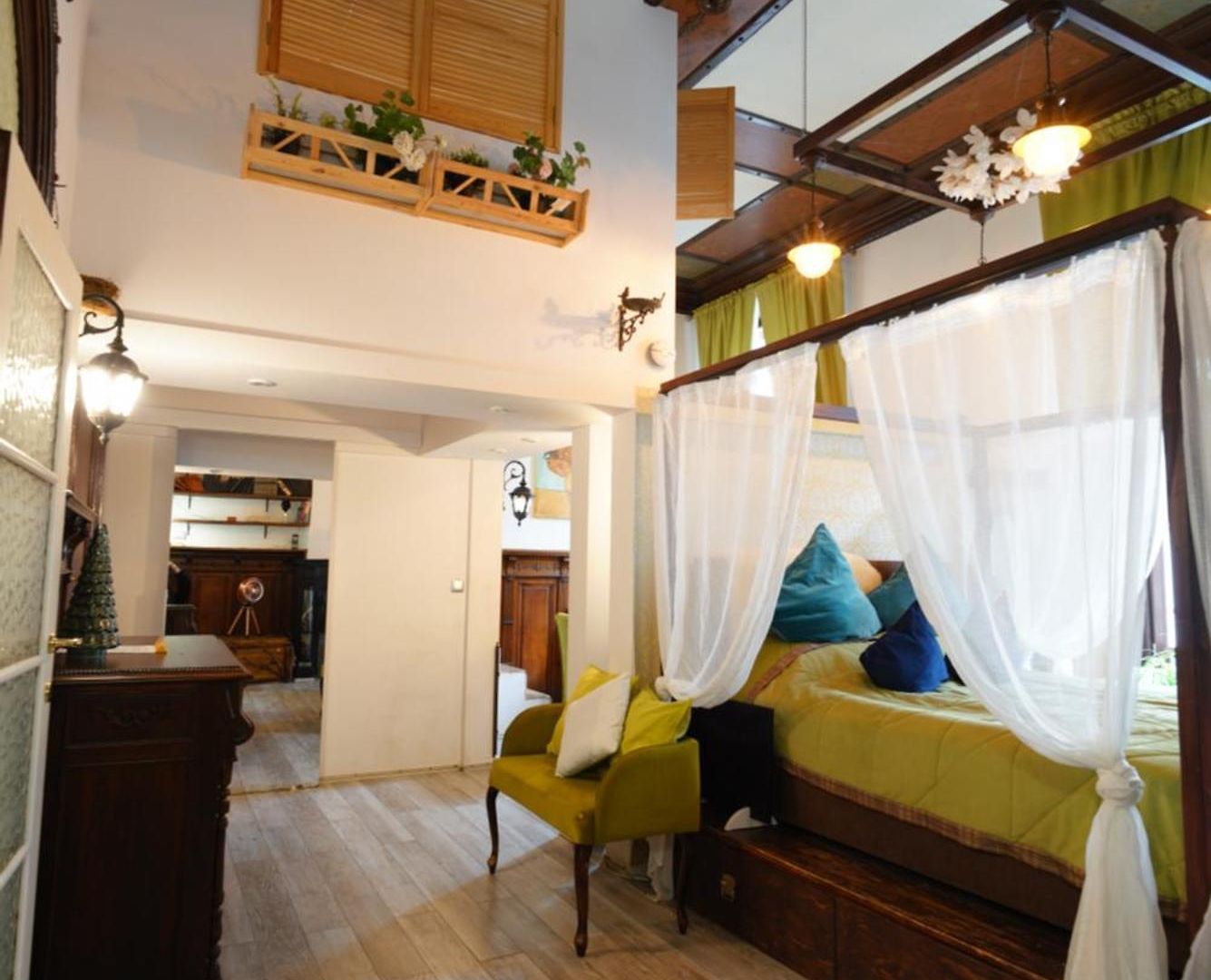 Magical Double Bedroom Duplex Apartment Brussels