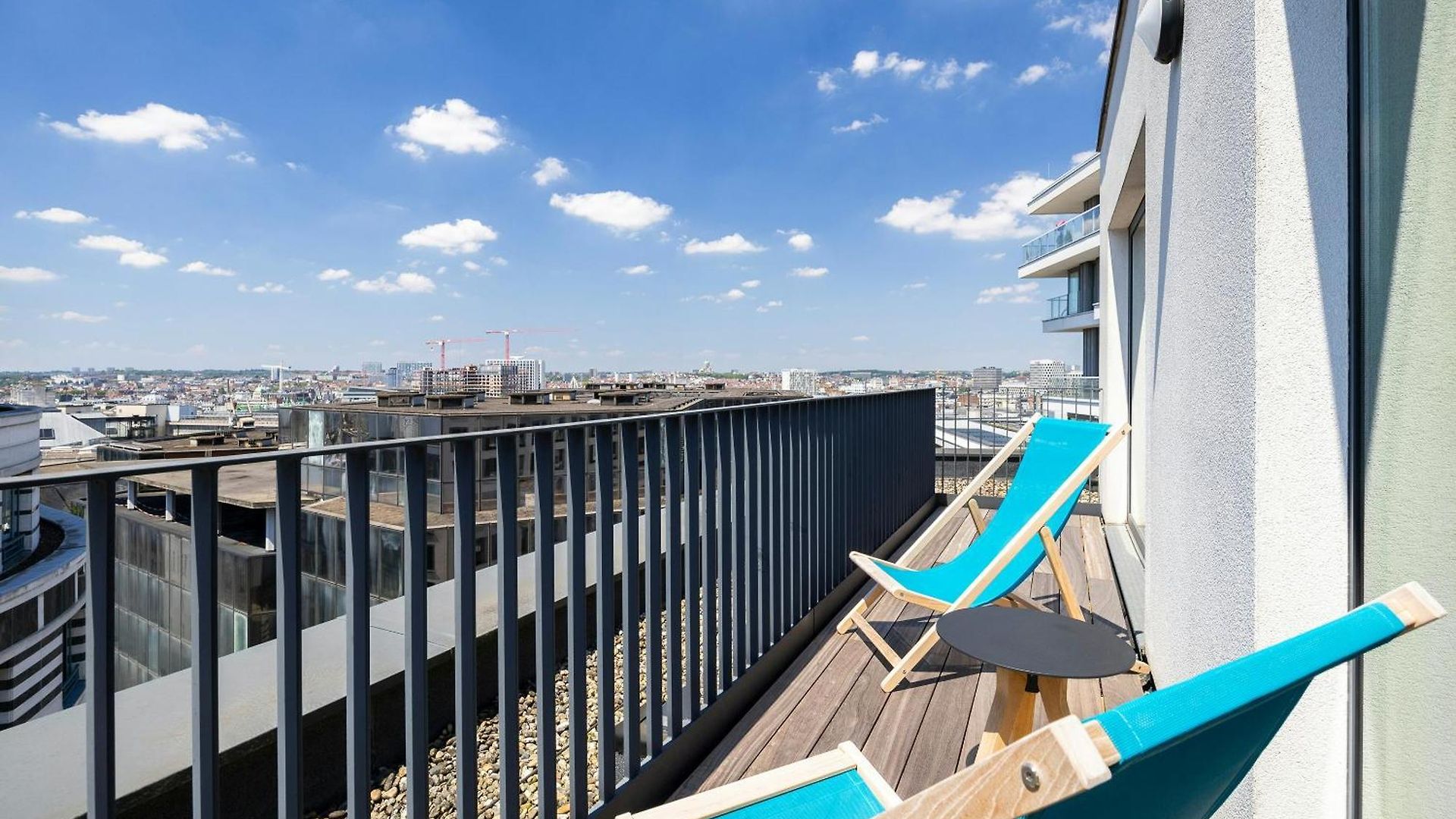 Hotel One 3*
