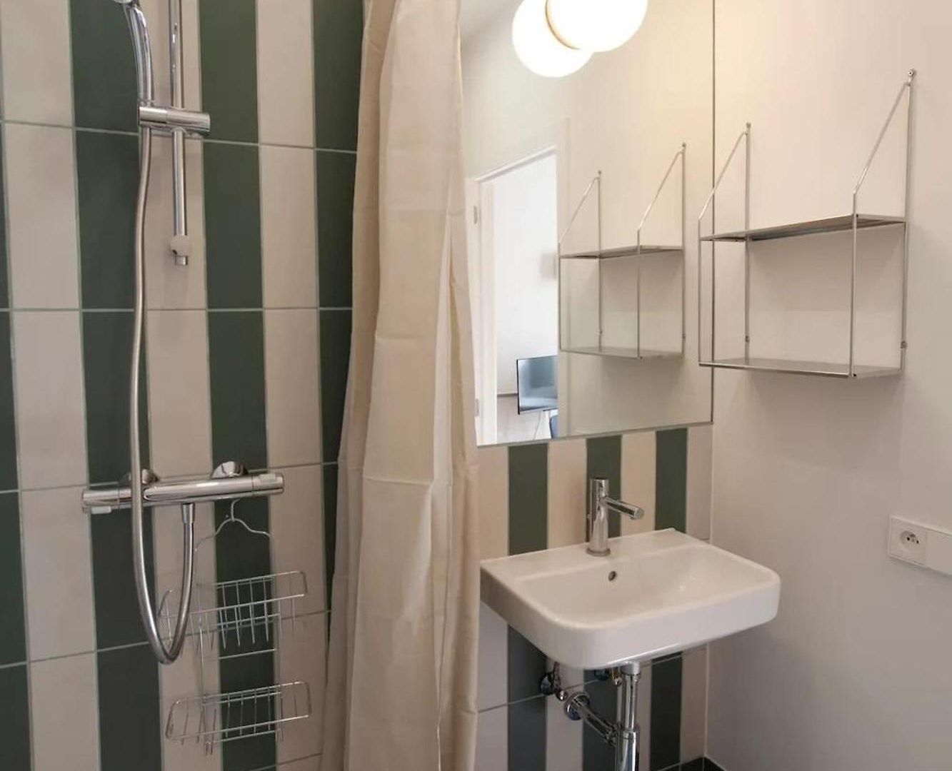 With View In Saint-gilles, 80 M² * Brussels