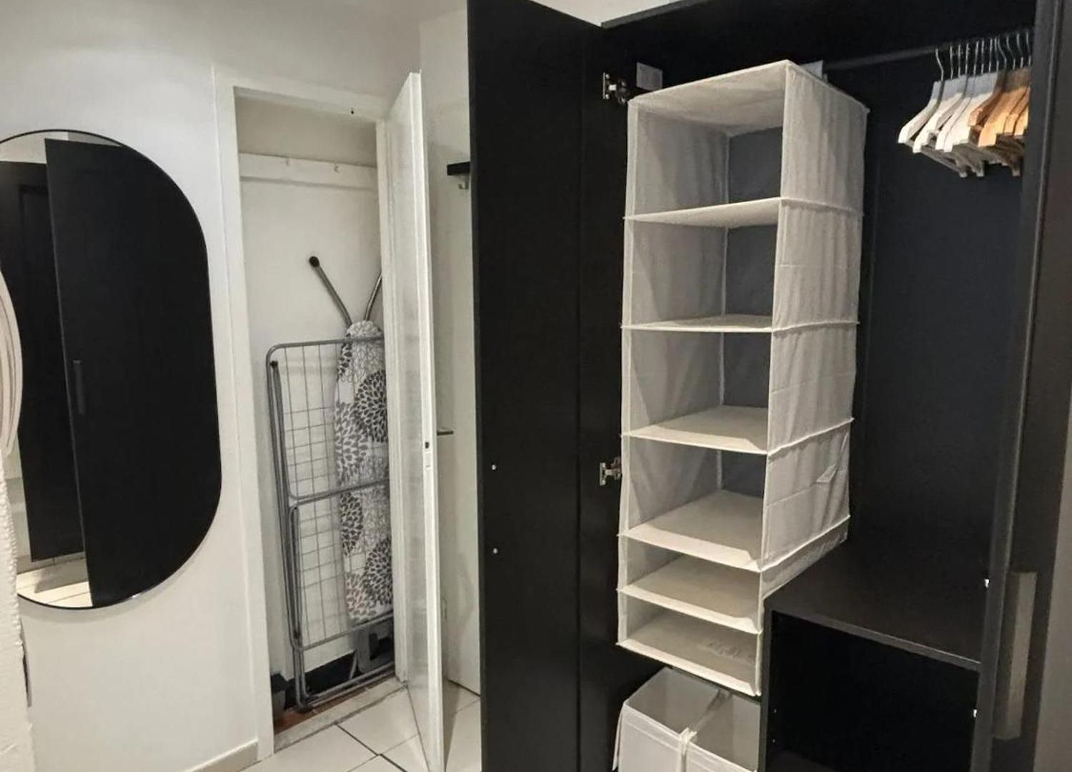 Comfortable In Brussels, 35 M², 3 Persons Apartment