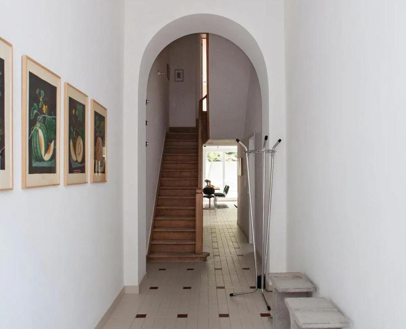 Apartment With View In Saint-gilles, 80 M² *