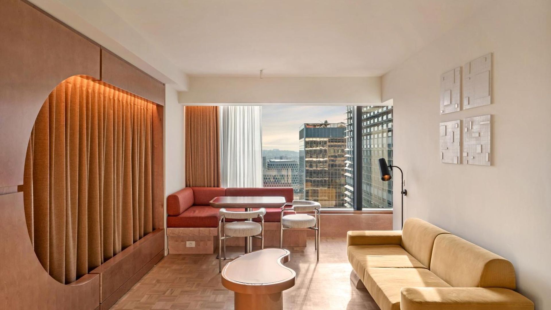 The Standard, 5*