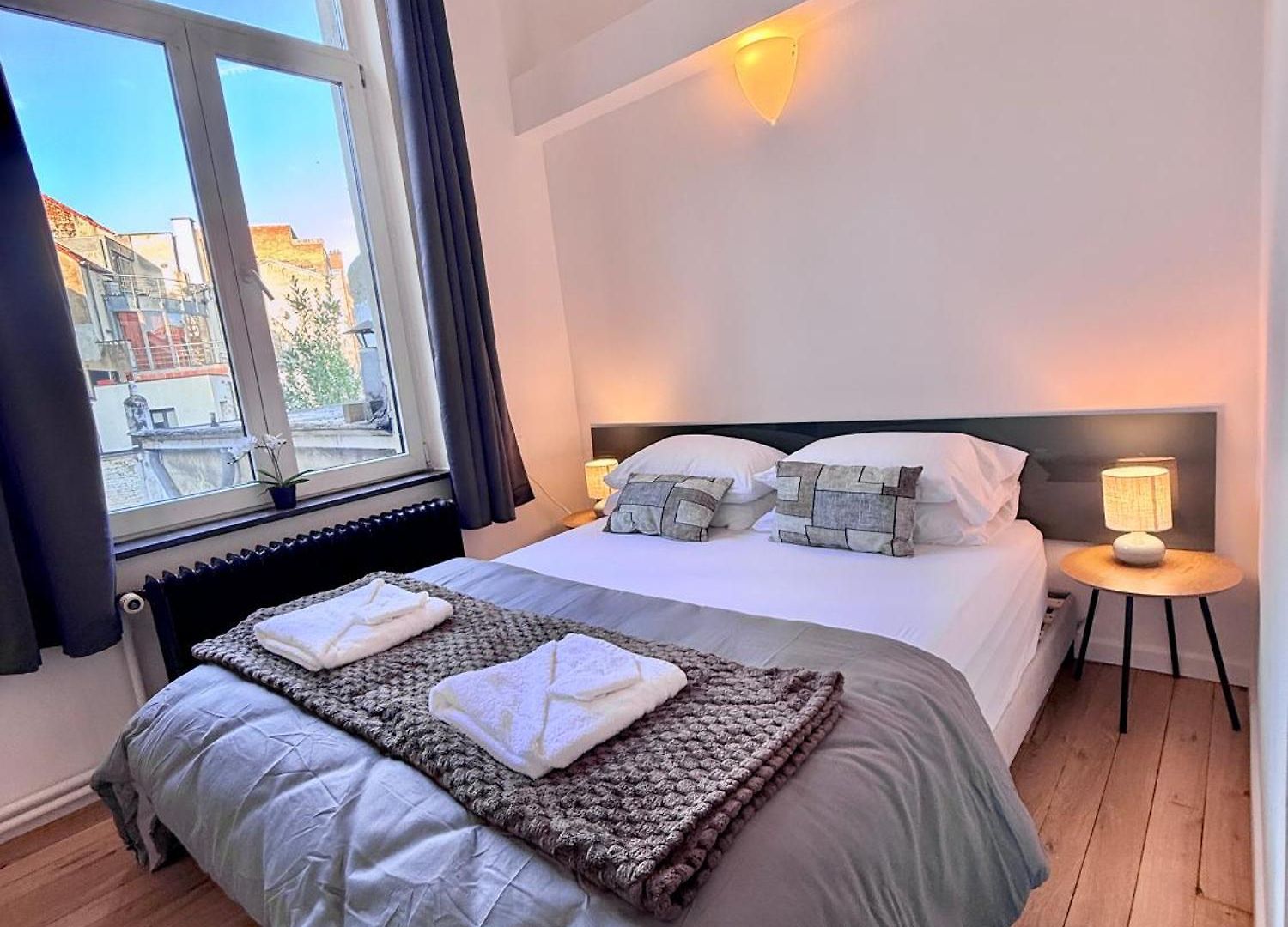 Homestay Schuman Square *