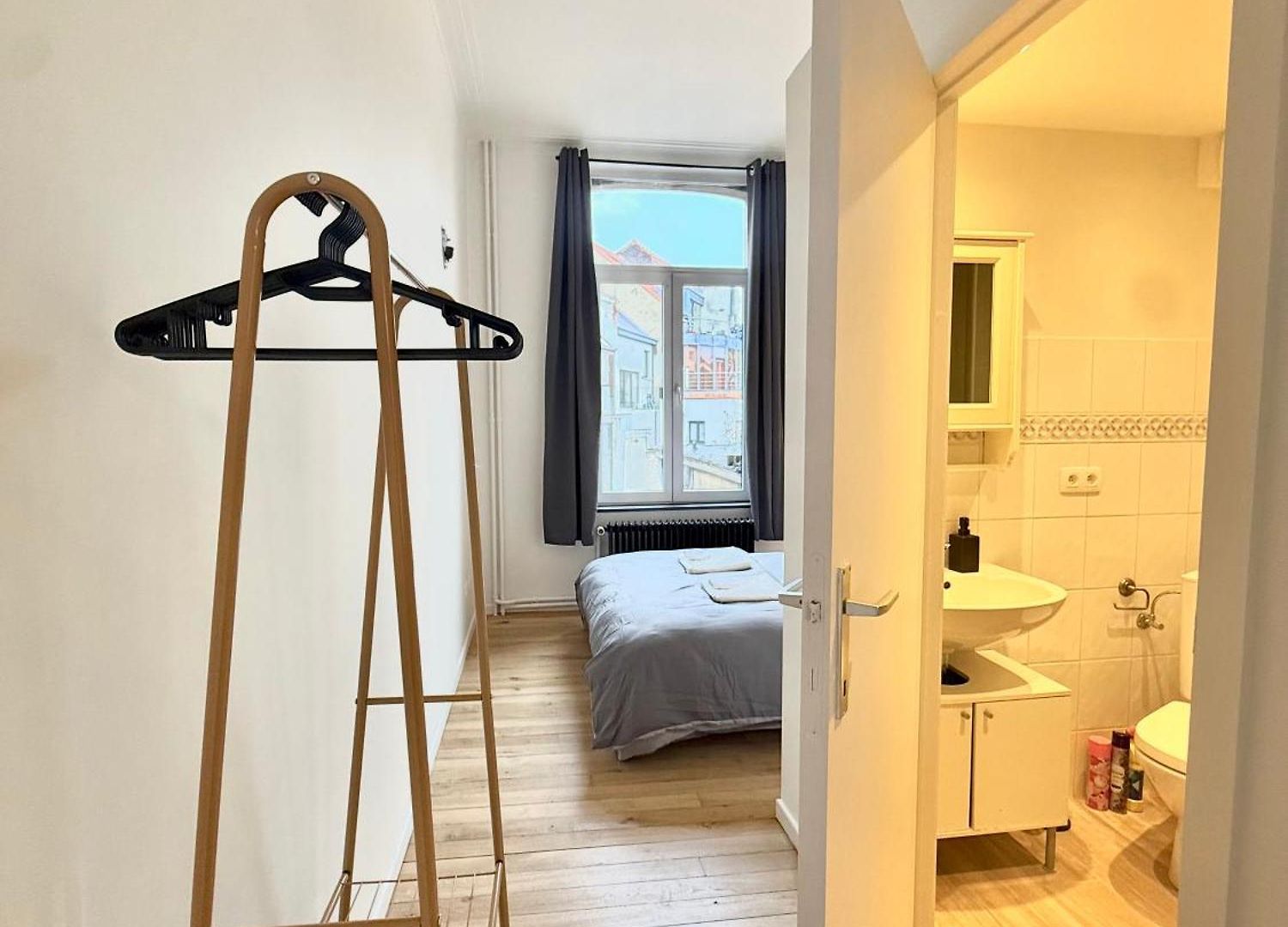 Schuman Square Homestay Brussels