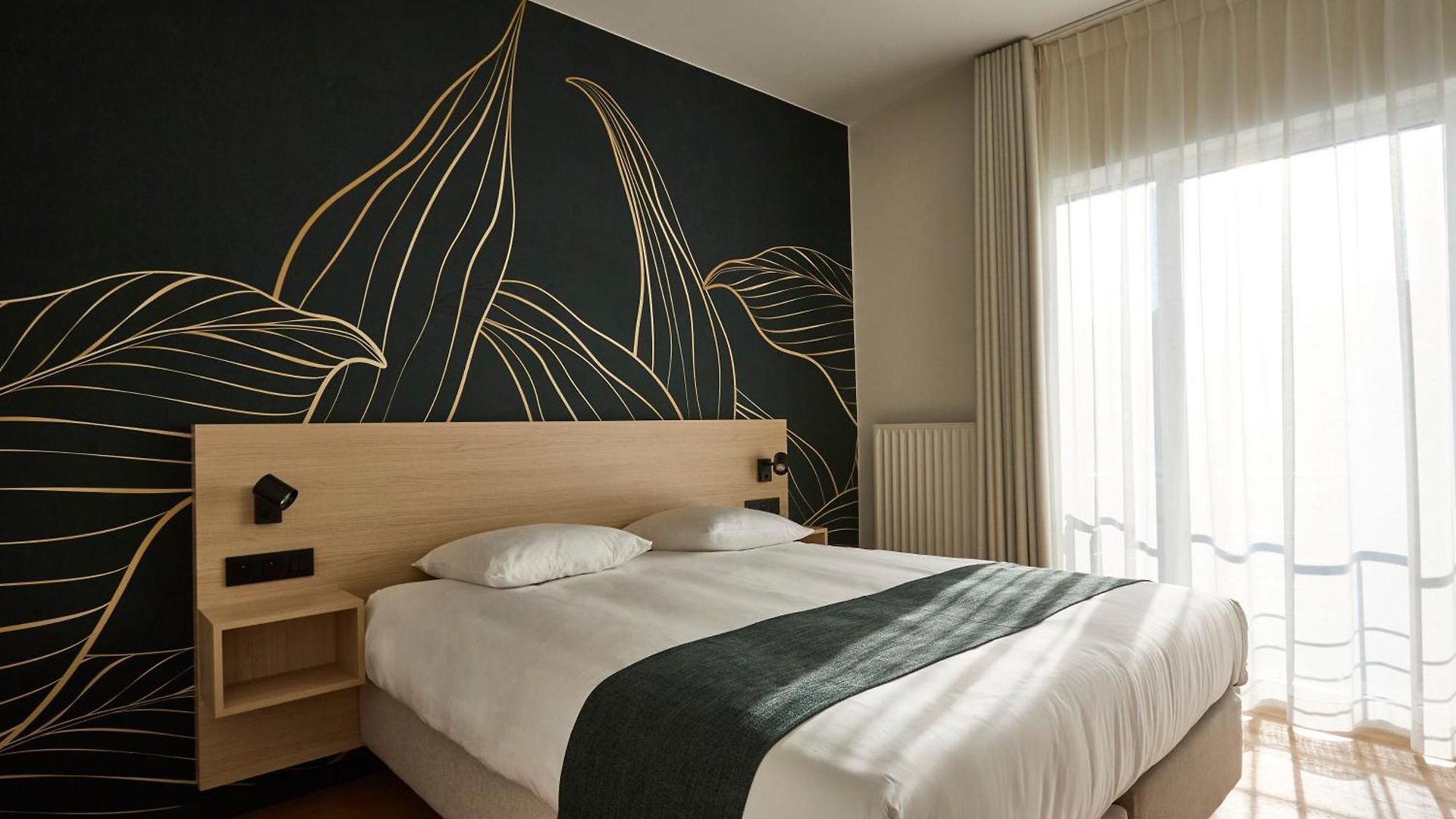 Georges Henri Aparthotel