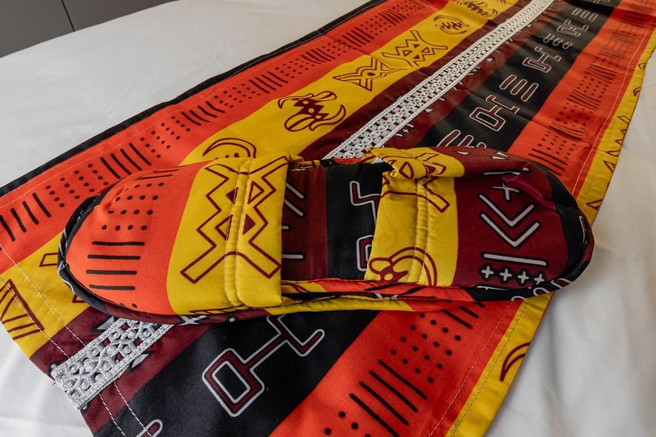 Kweni House Villa