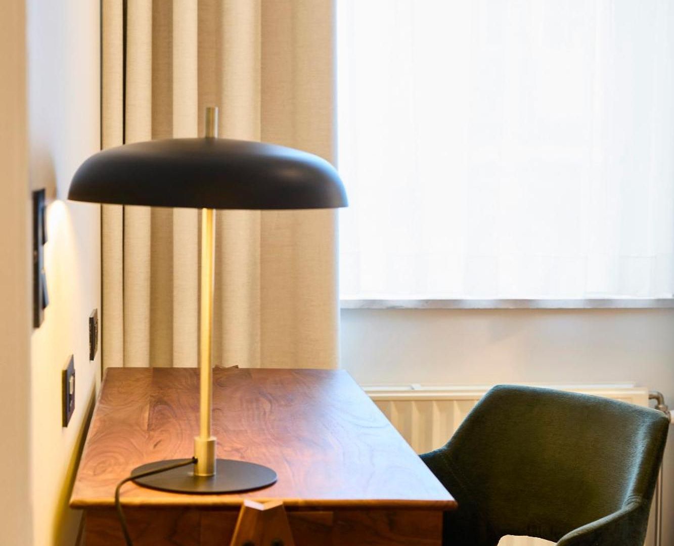 Georges Henri Aparthotel *