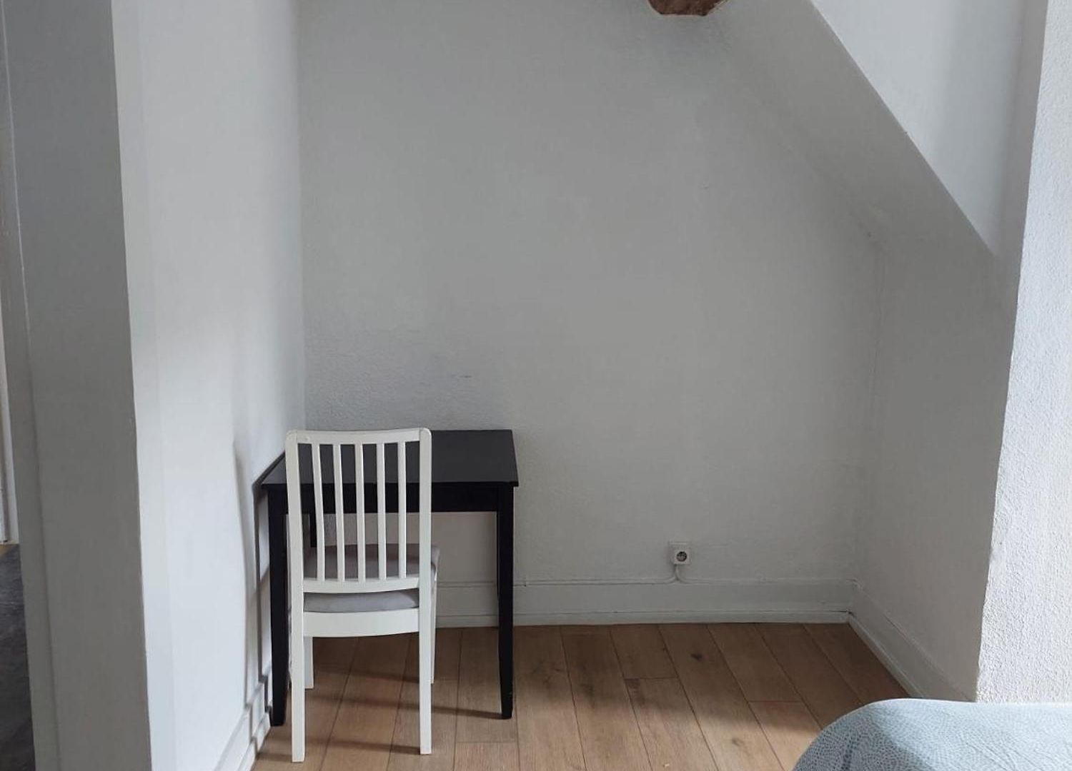 Typical Flat Grand Place Apartment