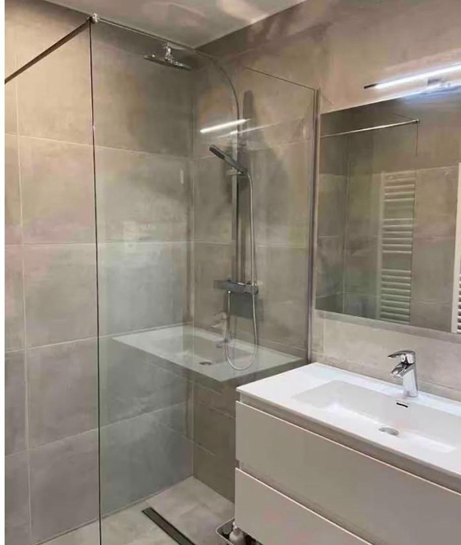 Appartement Apparemment 1 *